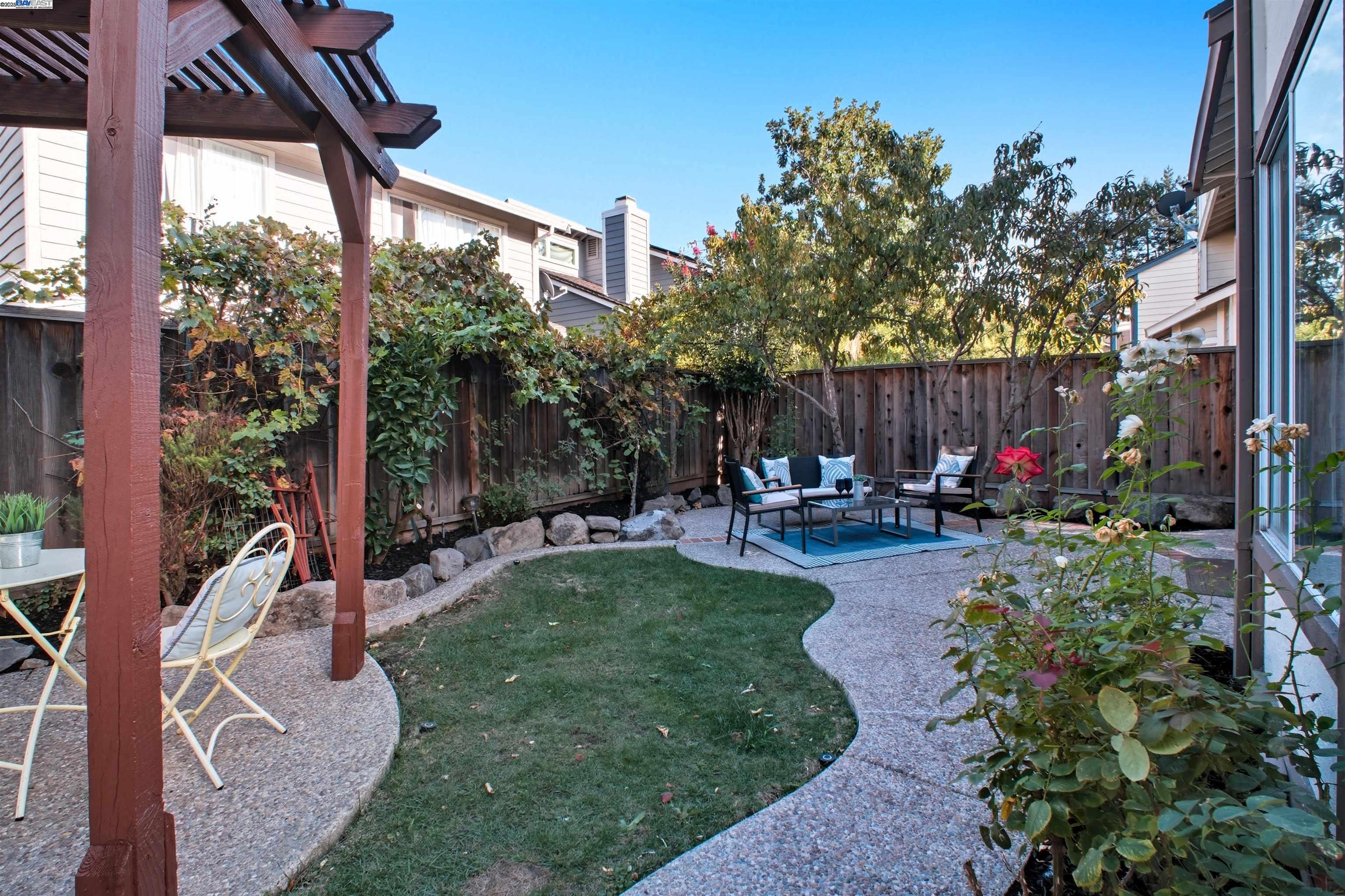Detail Gallery Image 39 of 58 For 754 Winterside Cir, San Ramon,  CA 94583 - 3 Beds | 2/1 Baths