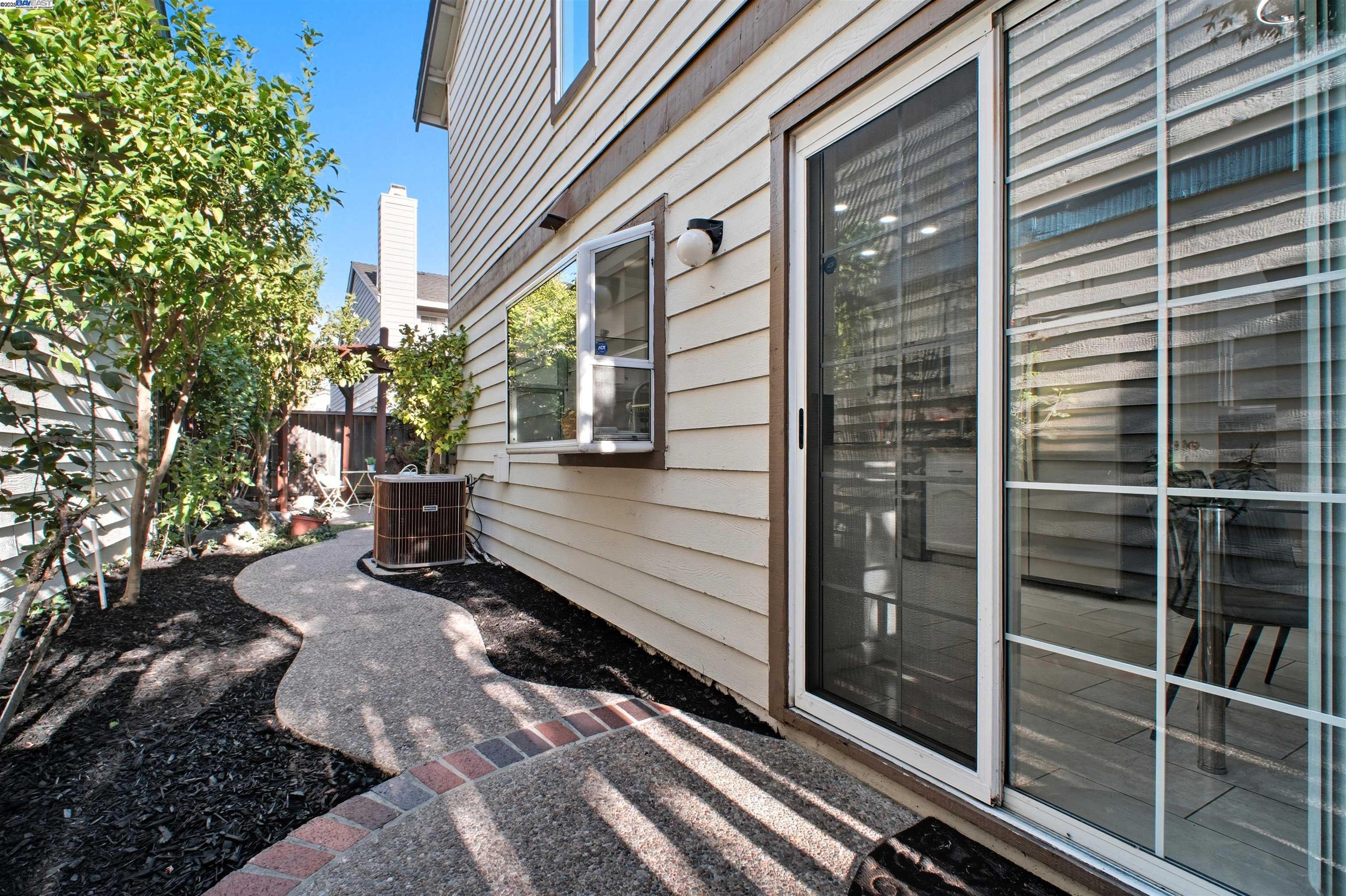 Detail Gallery Image 45 of 58 For 754 Winterside Cir, San Ramon,  CA 94583 - 3 Beds | 2/1 Baths