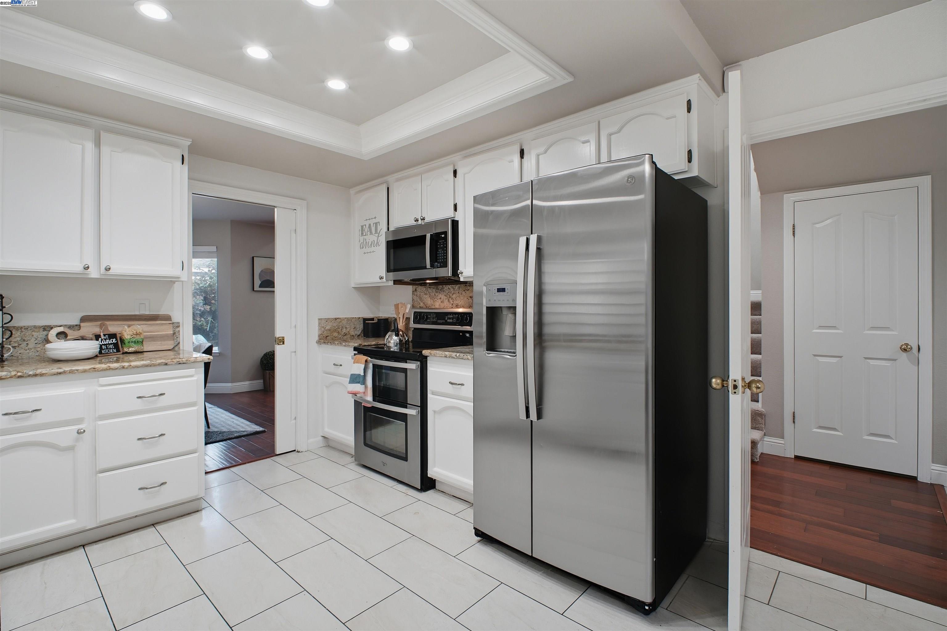 Detail Gallery Image 10 of 58 For 754 Winterside Cir, San Ramon,  CA 94583 - 3 Beds | 2/1 Baths