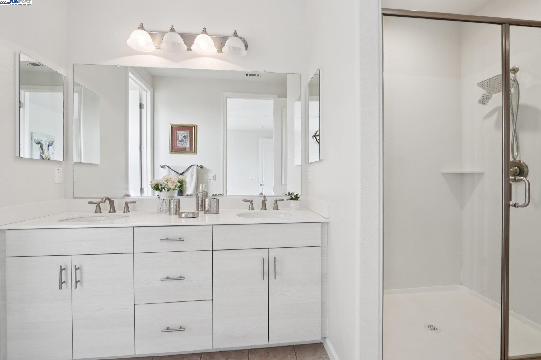 Detail Gallery Image 24 of 35 For 1932 Trento Loop, Milpitas,  CA 95035 - 3 Beds | 3 Baths