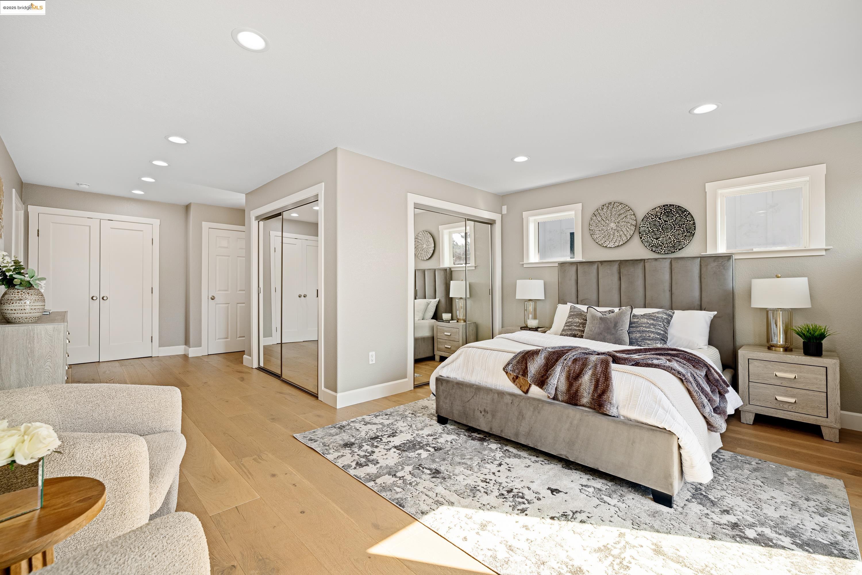 Detail Gallery Image 39 of 60 For 5 Virginia Garden, Berkeley,  CA 94702 - 4 Beds | 3/1 Baths