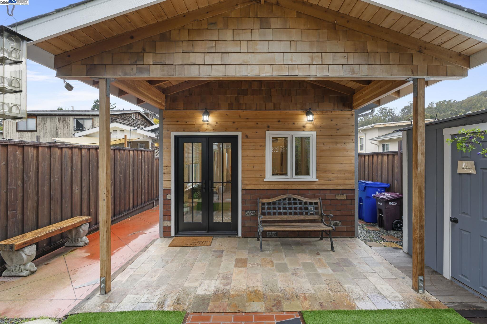 Detail Gallery Image 40 of 49 For 3932 Gardenia Pl, Oakland,  CA 94605 - 5 Beds | 4/1 Baths