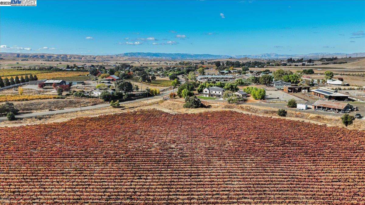 Detail Gallery Image 19 of 36 For 9846 Reuss Rd, Livermore,  CA 94550 - – Beds | – Baths