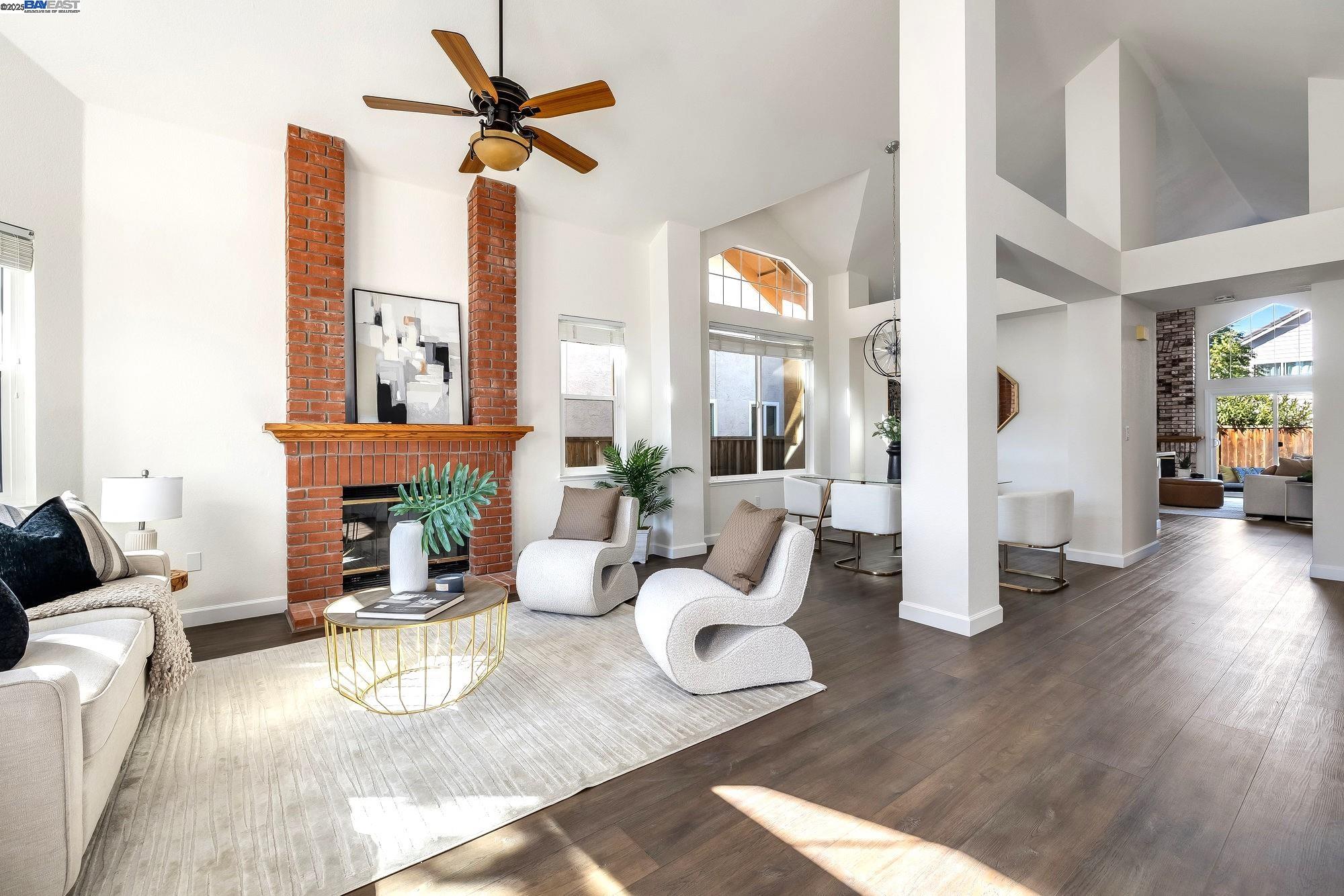 Detail Gallery Image 4 of 37 For 3419 Park Pl, Pleasanton,  CA 94588 - 3 Beds | 2 Baths