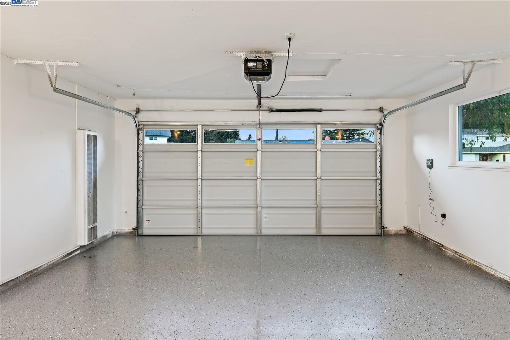 Detail Gallery Image 17 of 30 For 11733 Casa Linda Ct, Dublin,  CA 94568 - 4 Beds | 2/1 Baths