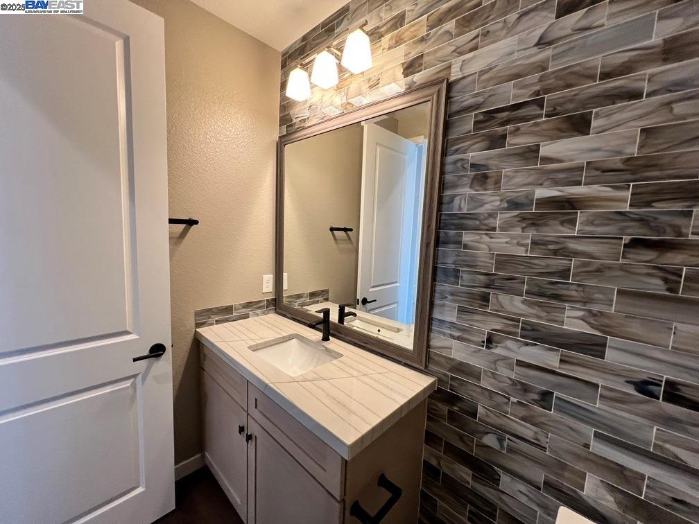 Detail Gallery Image 12 of 41 For 3125 Delta Coves Dr, Bethel Island,  CA 94511 - 4 Beds | 4/1 Baths