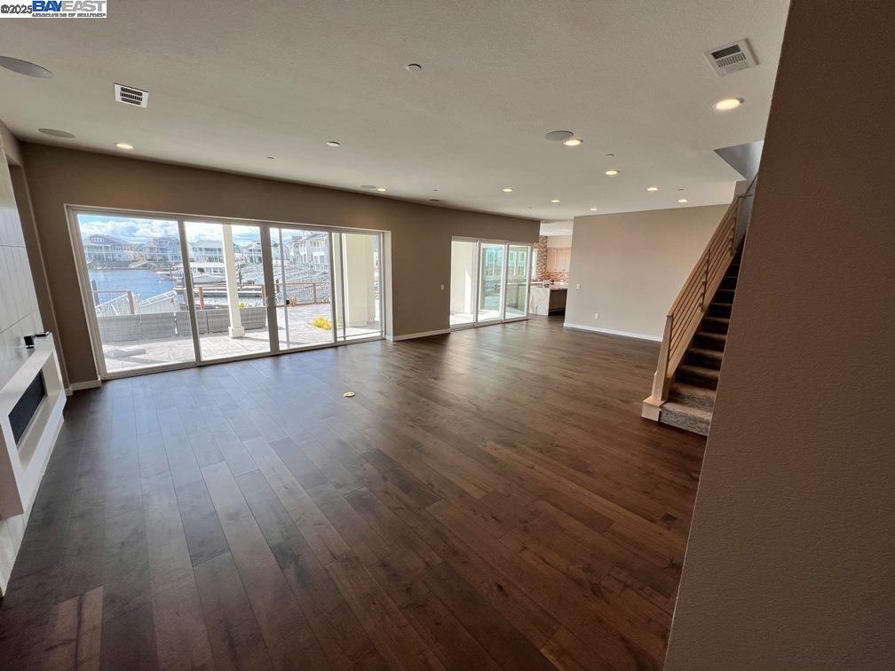 Detail Gallery Image 8 of 41 For 3125 Delta Coves Dr, Bethel Island,  CA 94511 - 4 Beds | 4/1 Baths