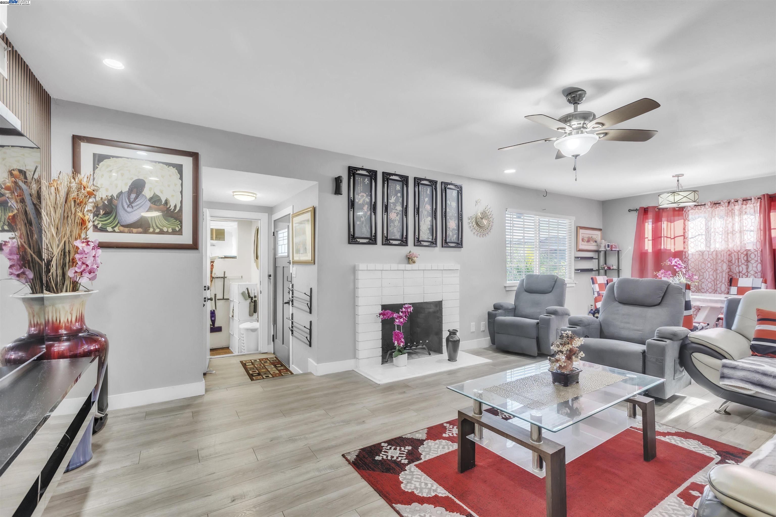 Detail Gallery Image 7 of 44 For 36621 Beutke Dr, Newark,  CA 94560 - 3 Beds | 3 Baths