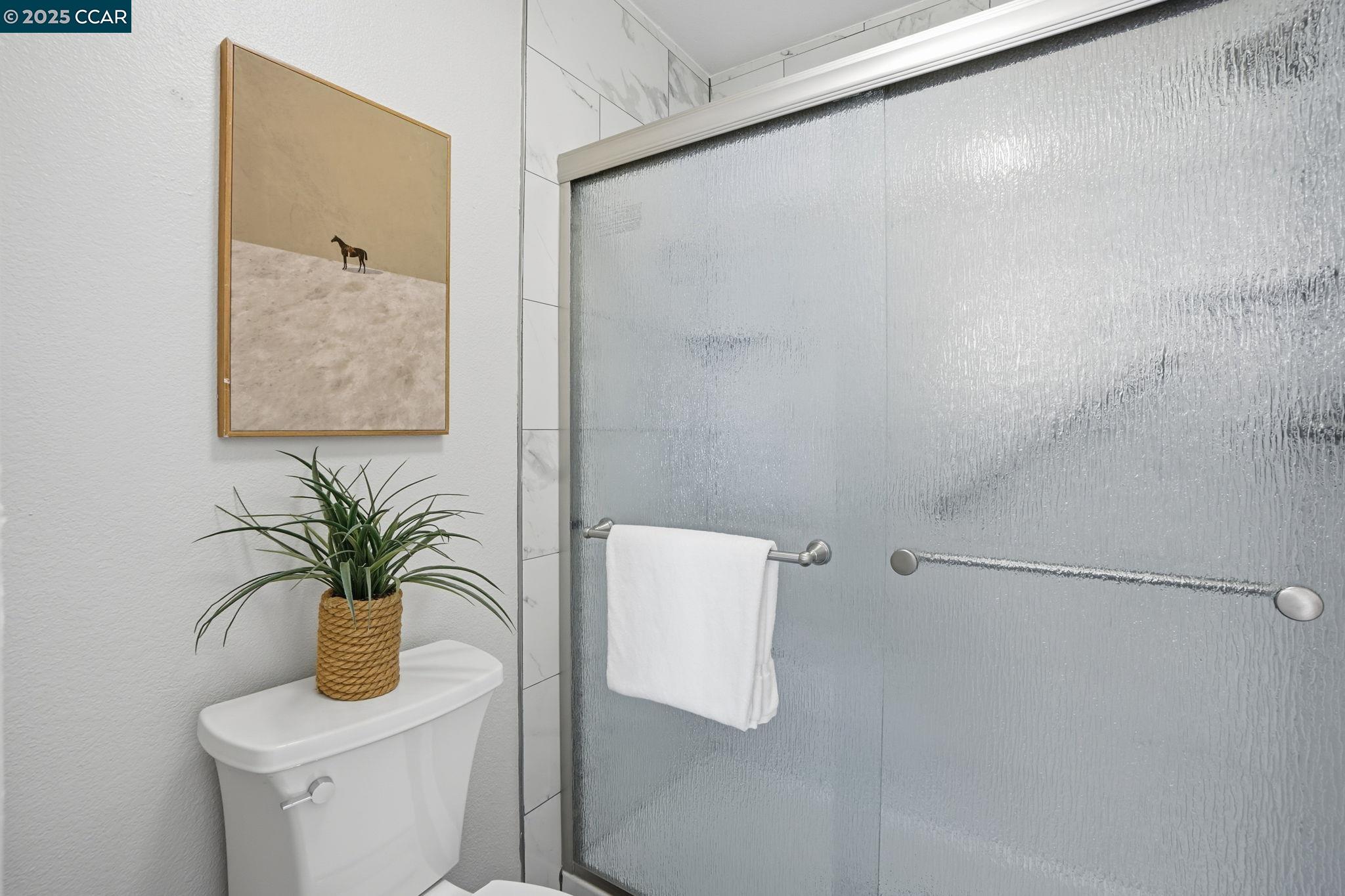 Photo #30: 41115420 Listing: Photo #30