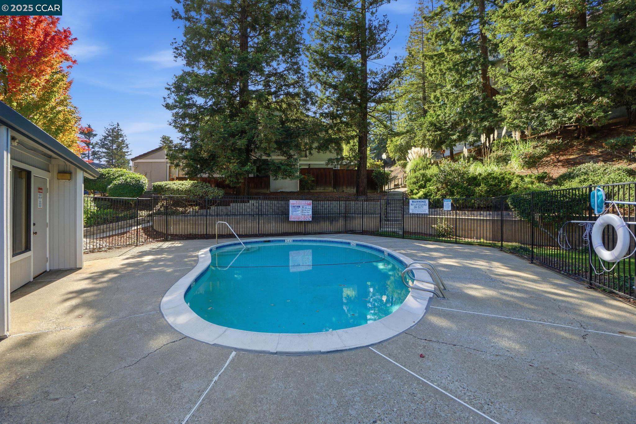 Photo #42: 41115420 Listing: Photo #42