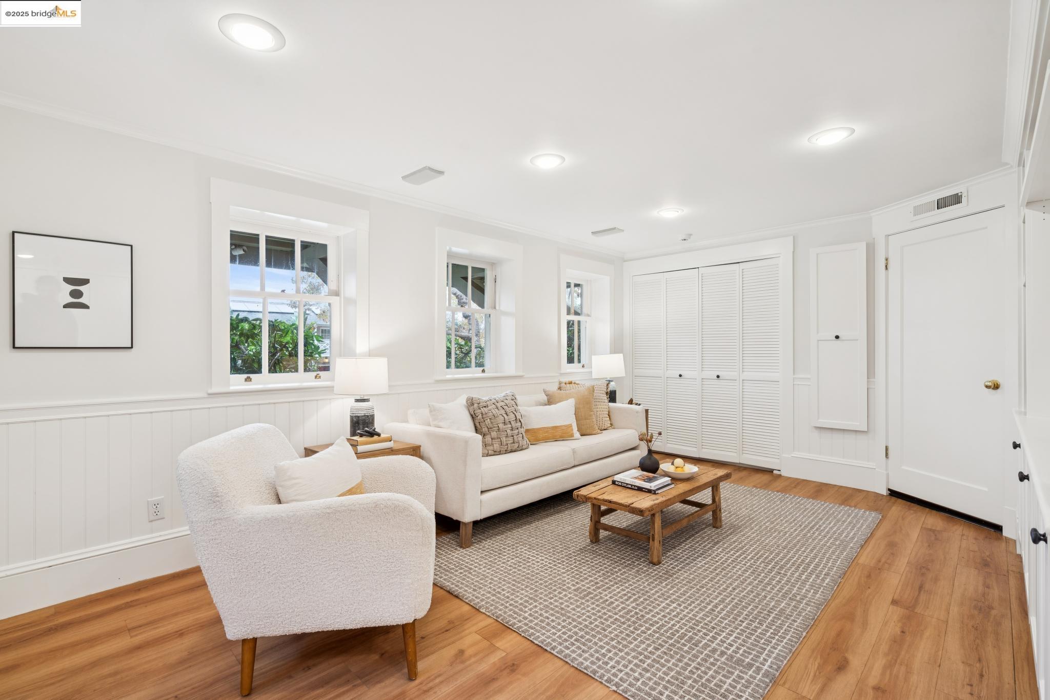 Detail Gallery Image 22 of 60 For 108 Hillside Avenue, Piedmont,  CA 94611 - 4 Beds | 3/1 Baths