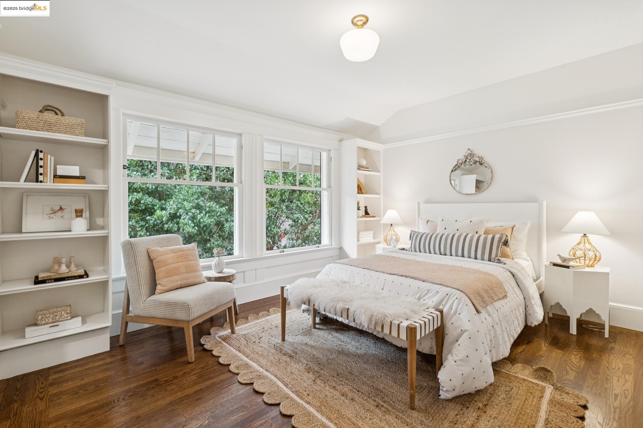 Detail Gallery Image 33 of 60 For 108 Hillside Avenue, Piedmont,  CA 94611 - 4 Beds | 3/1 Baths