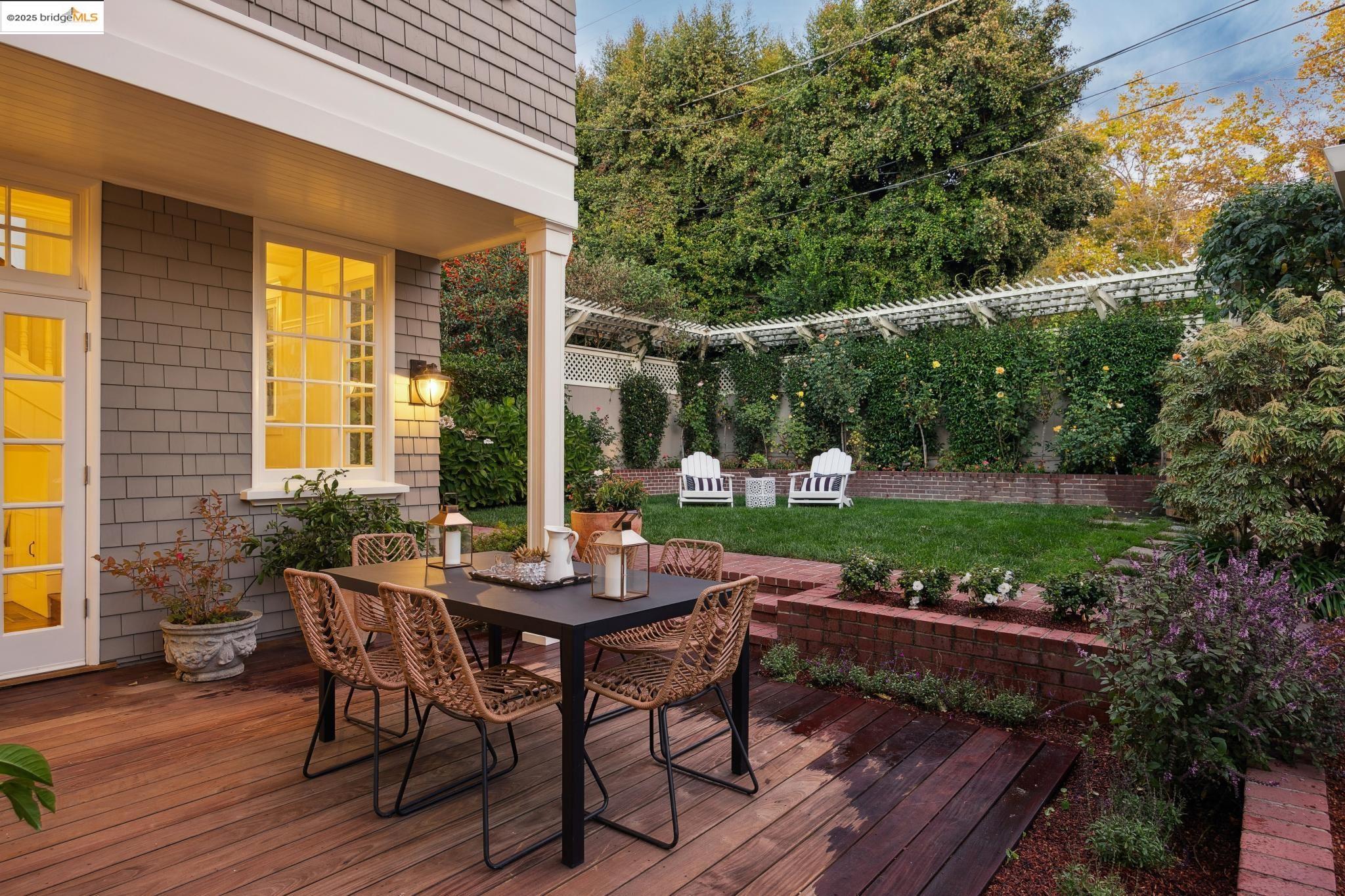 Detail Gallery Image 56 of 60 For 108 Hillside Avenue, Piedmont,  CA 94611 - 4 Beds | 3/1 Baths