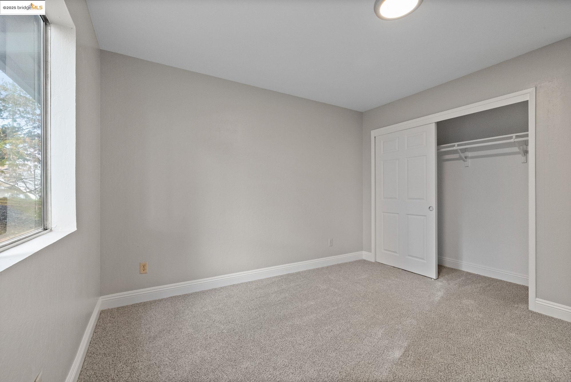 Detail Gallery Image 14 of 35 For 3571 Signal Hill Trl, Copperopolis,  CA 95228 - 3 Beds | 2 Baths