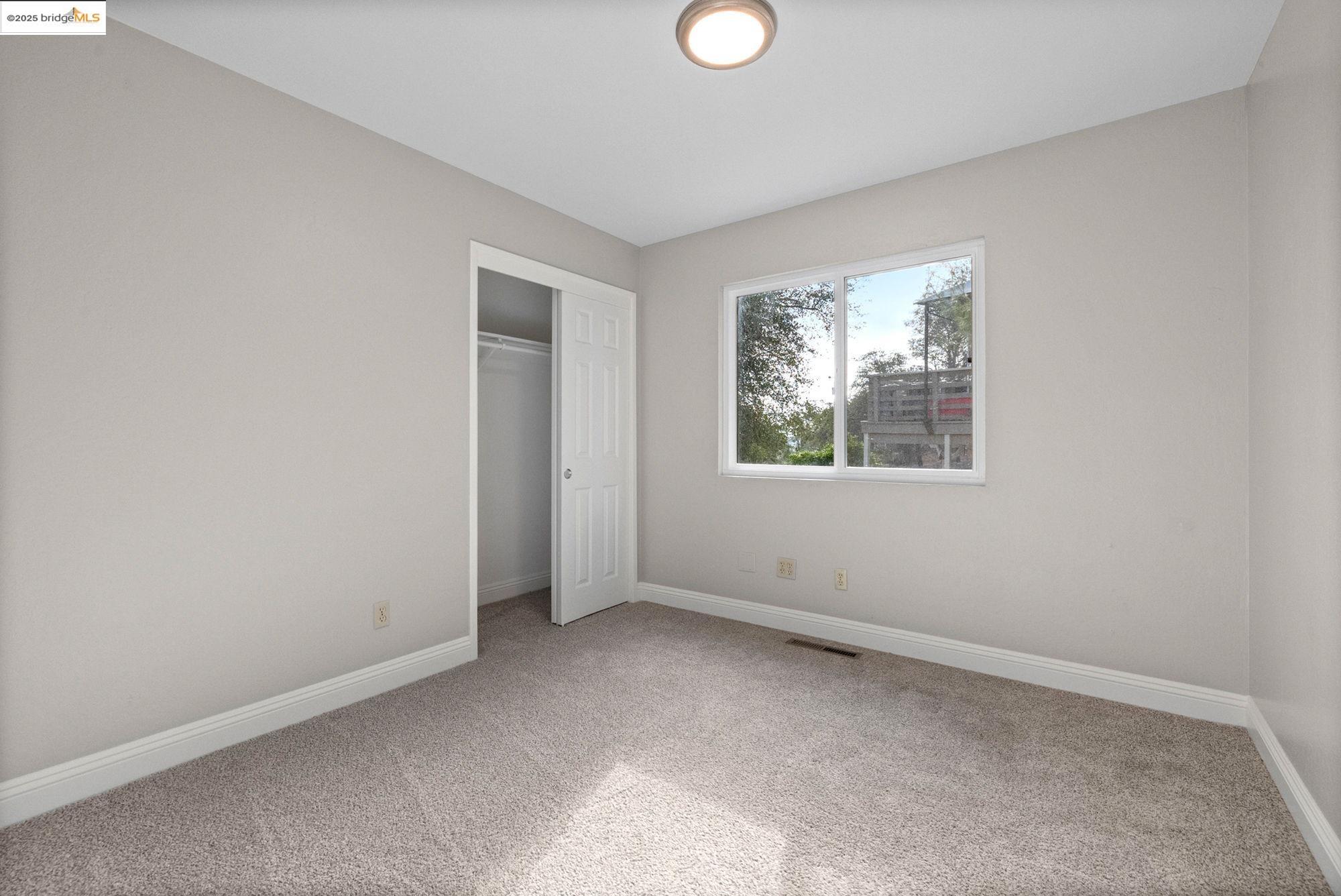 Detail Gallery Image 15 of 35 For 3571 Signal Hill Trl, Copperopolis,  CA 95228 - 3 Beds | 2 Baths