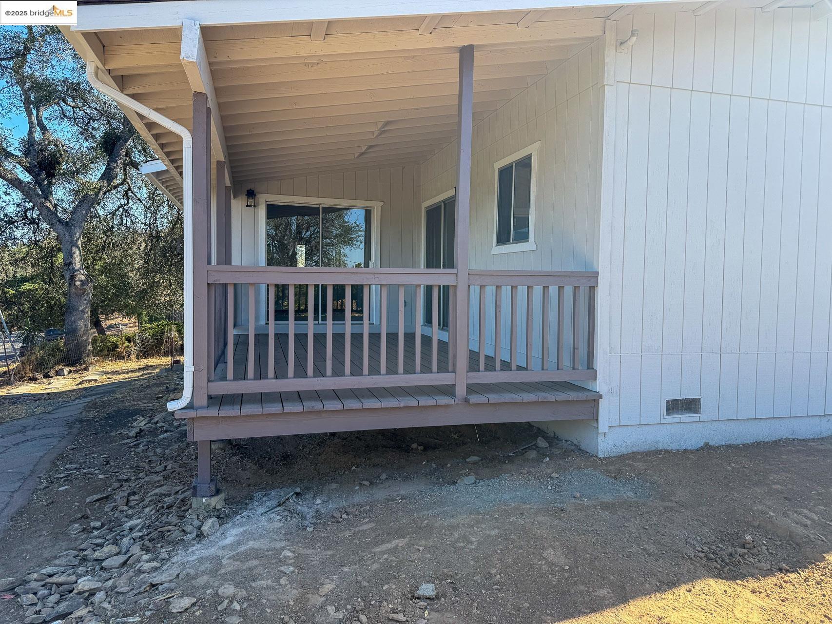 Detail Gallery Image 16 of 17 For 3571 Signal Hill Trl, Copperopolis,  CA 95228 - 3 Beds | 2 Baths