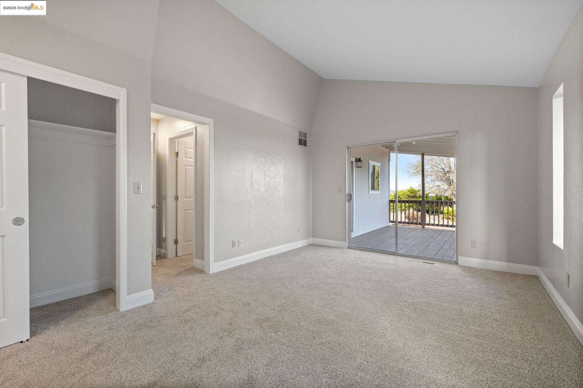 Detail Gallery Image 18 of 35 For 3571 Signal Hill Trl, Copperopolis,  CA 95228 - 3 Beds | 2 Baths