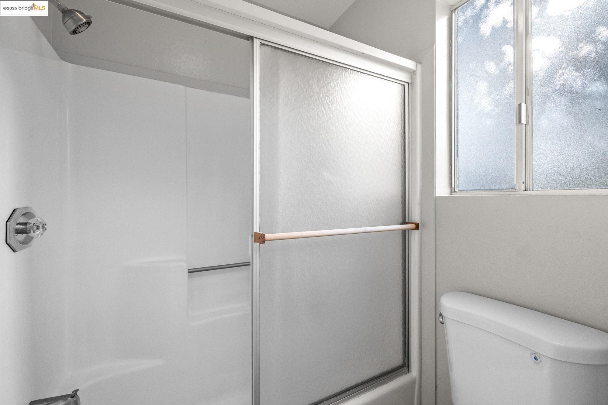 Detail Gallery Image 21 of 35 For 3571 Signal Hill Trl, Copperopolis,  CA 95228 - 3 Beds | 2 Baths