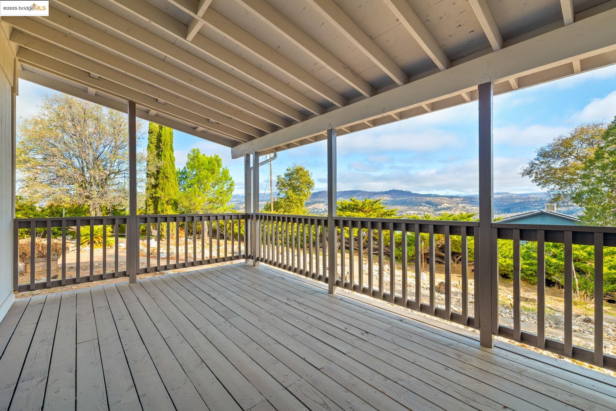 Detail Gallery Image 22 of 35 For 3571 Signal Hill Trl, Copperopolis,  CA 95228 - 3 Beds | 2 Baths