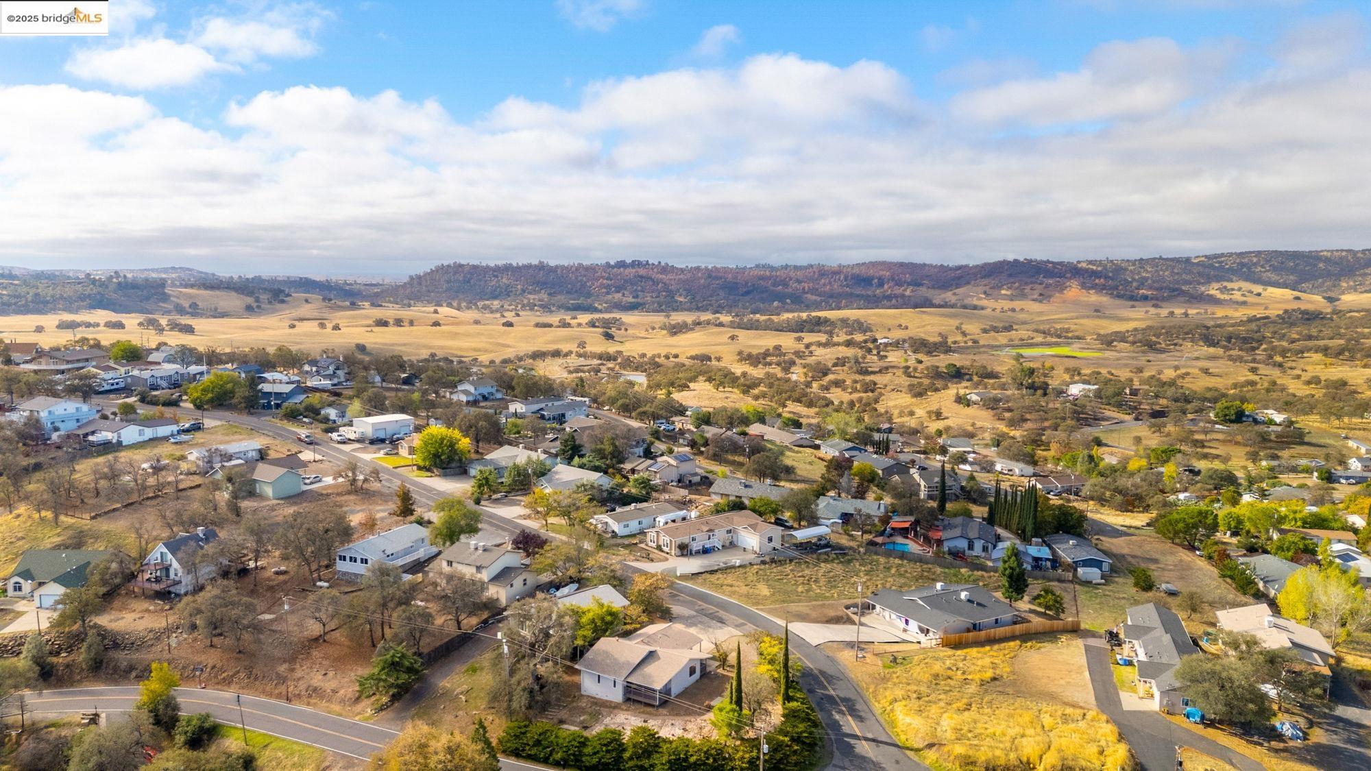 Detail Gallery Image 28 of 35 For 3571 Signal Hill Trl, Copperopolis,  CA 95228 - 3 Beds | 2 Baths