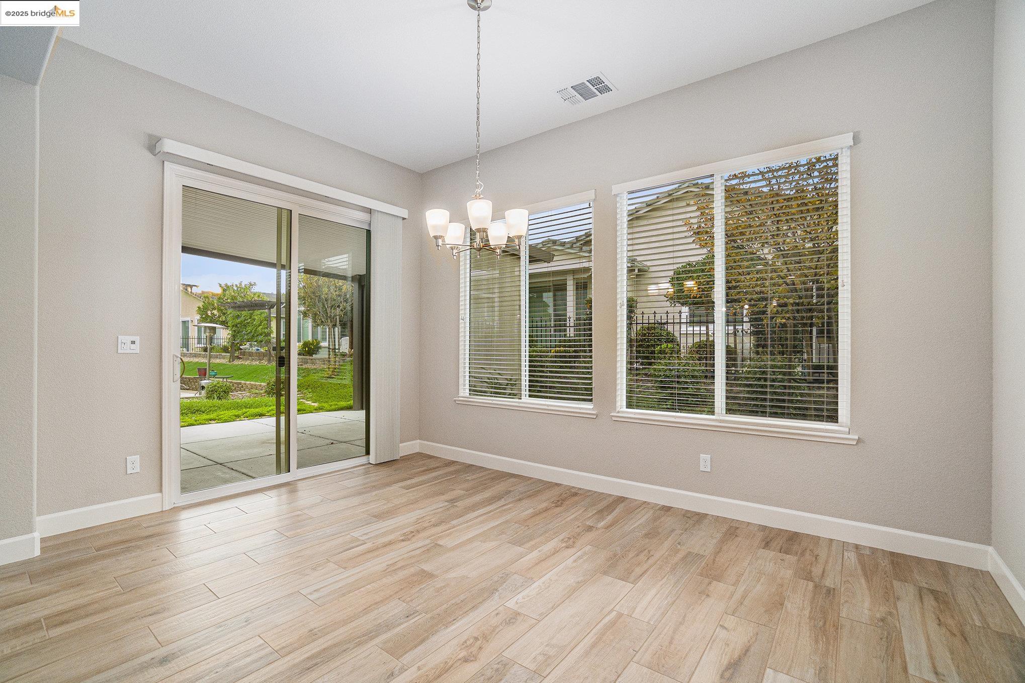 Detail Gallery Image 18 of 34 For 415 Pelican Pl, Rio Vista,  CA 94571 - 2 Beds | 2/1 Baths