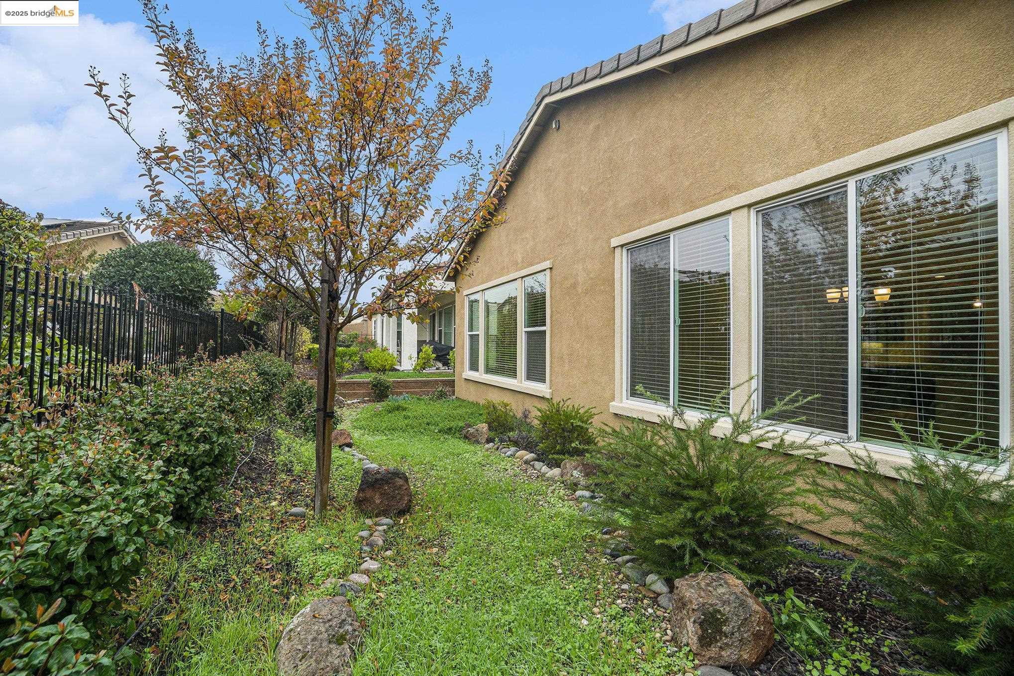 Detail Gallery Image 29 of 34 For 415 Pelican Pl, Rio Vista,  CA 94571 - 2 Beds | 2/1 Baths