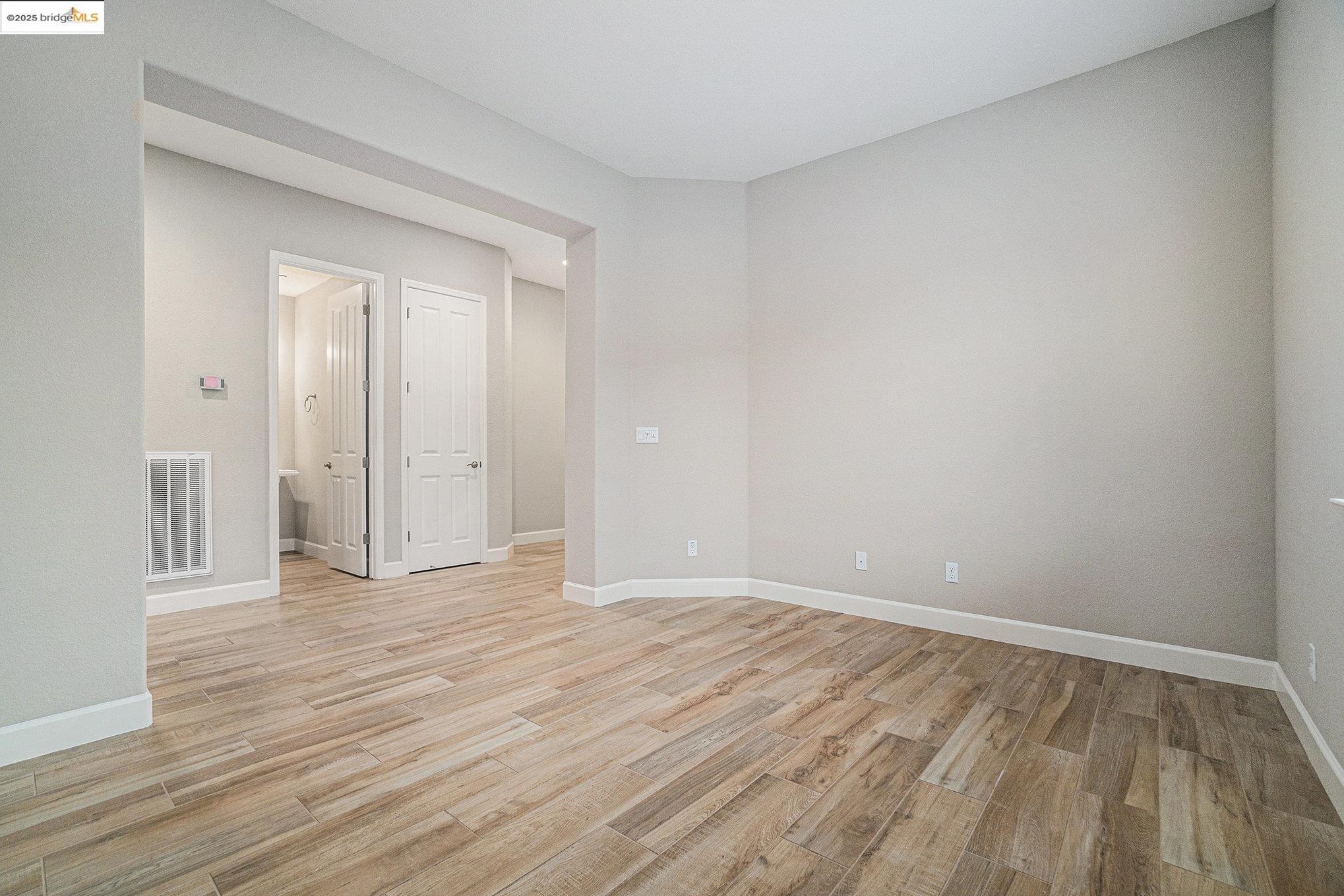 Detail Gallery Image 6 of 34 For 415 Pelican Pl, Rio Vista,  CA 94571 - 2 Beds | 2/1 Baths