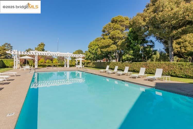 Detail Gallery Image 33 of 54 For 104 Marina Lakes Dr, Richmond,  CA 94804 - 1 Beds | 1 Baths