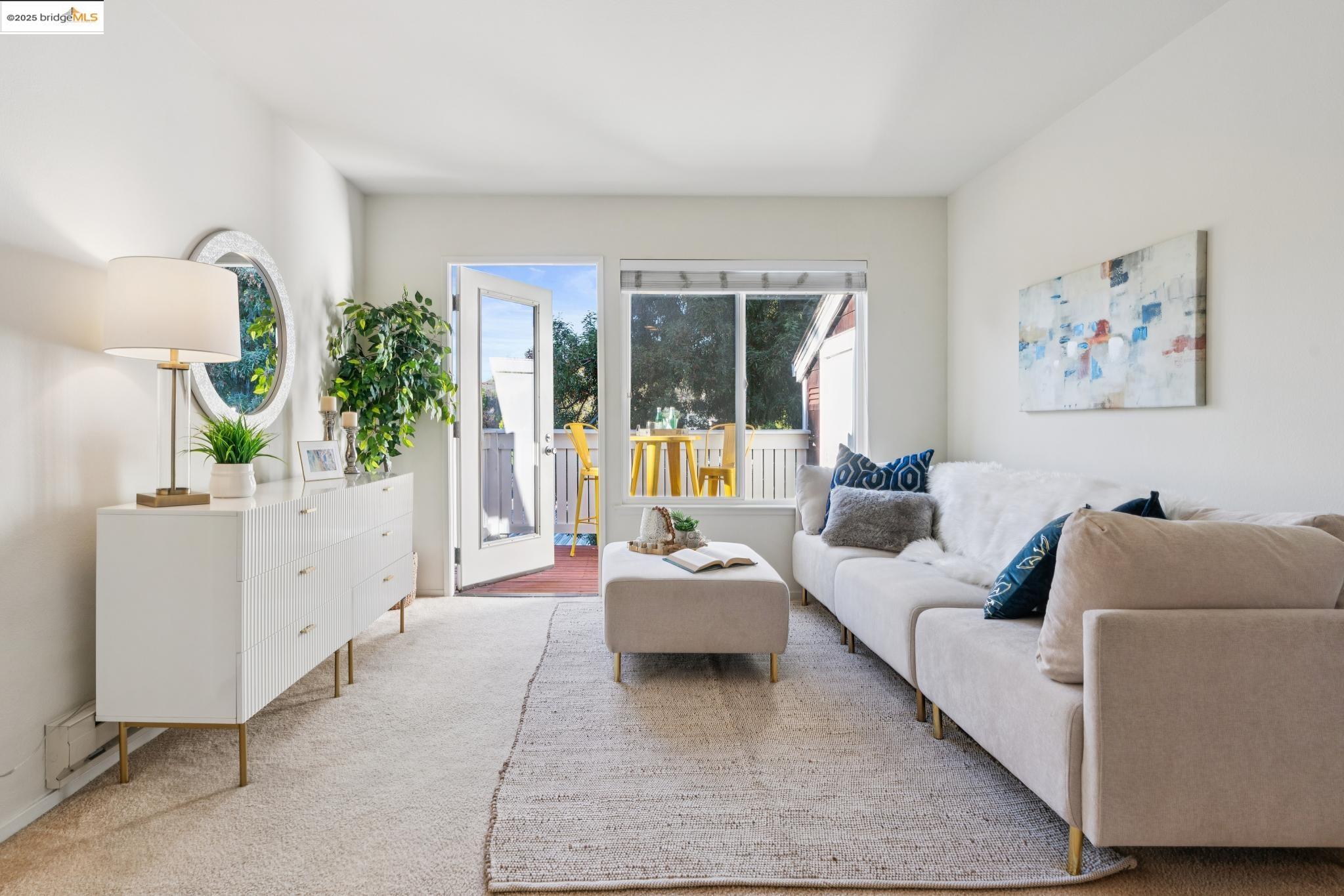 Detail Gallery Image 6 of 54 For 104 Marina Lakes Dr, Richmond,  CA 94804 - 1 Beds | 1 Baths