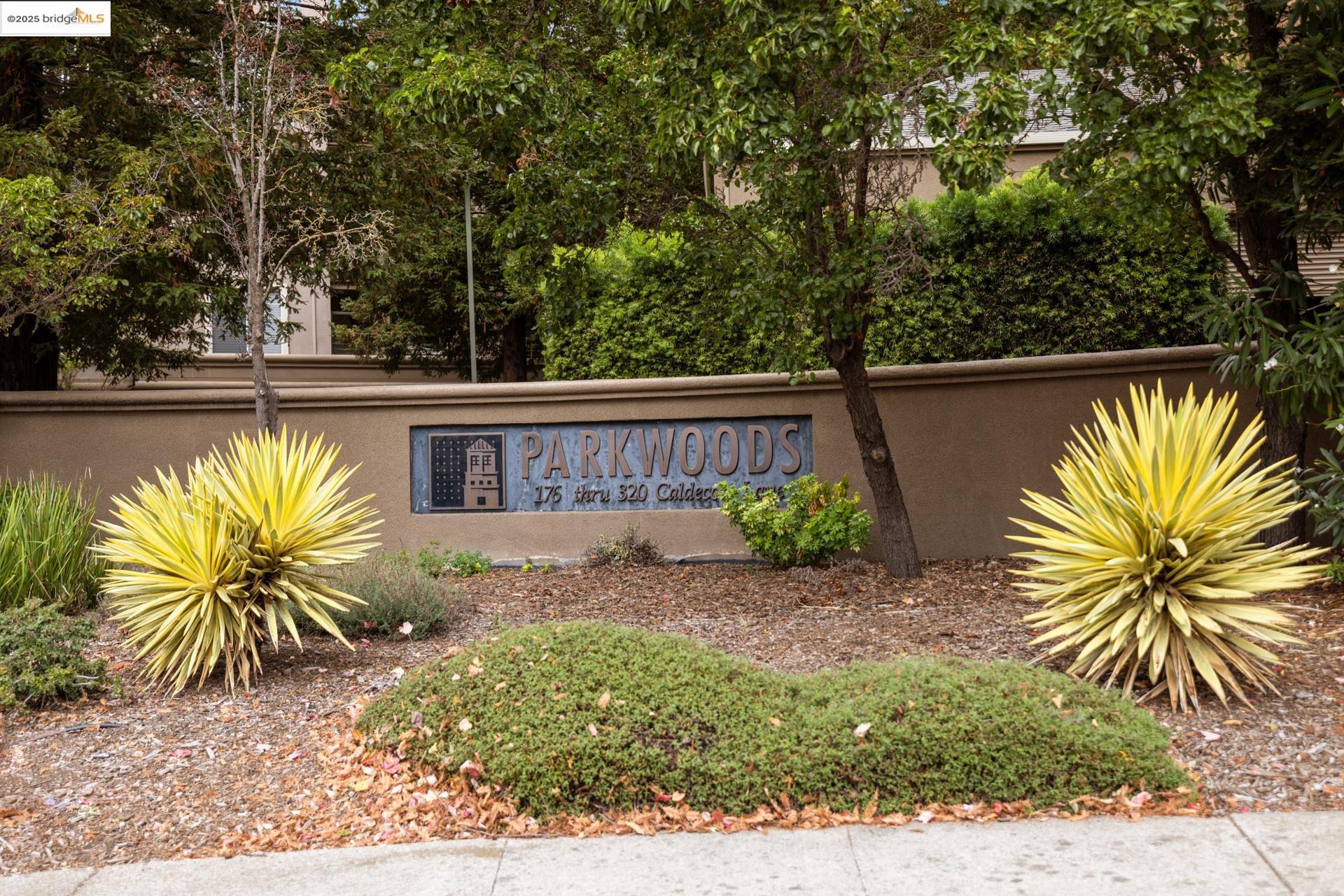 Photo #1: 41115436 Listing: Photo #1
