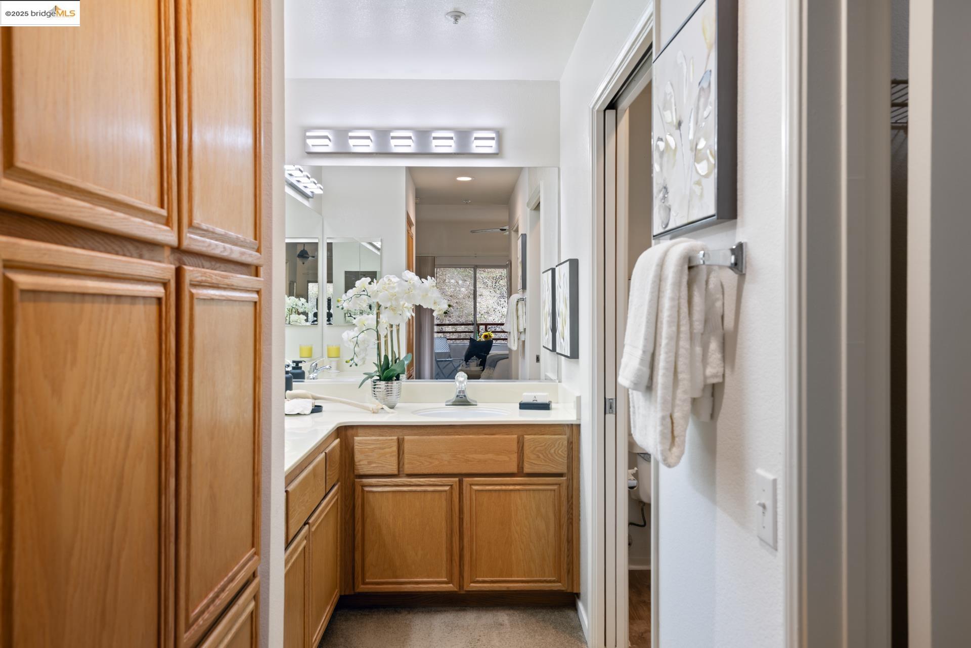 Photo #12: 41115436 Listing: Photo #12