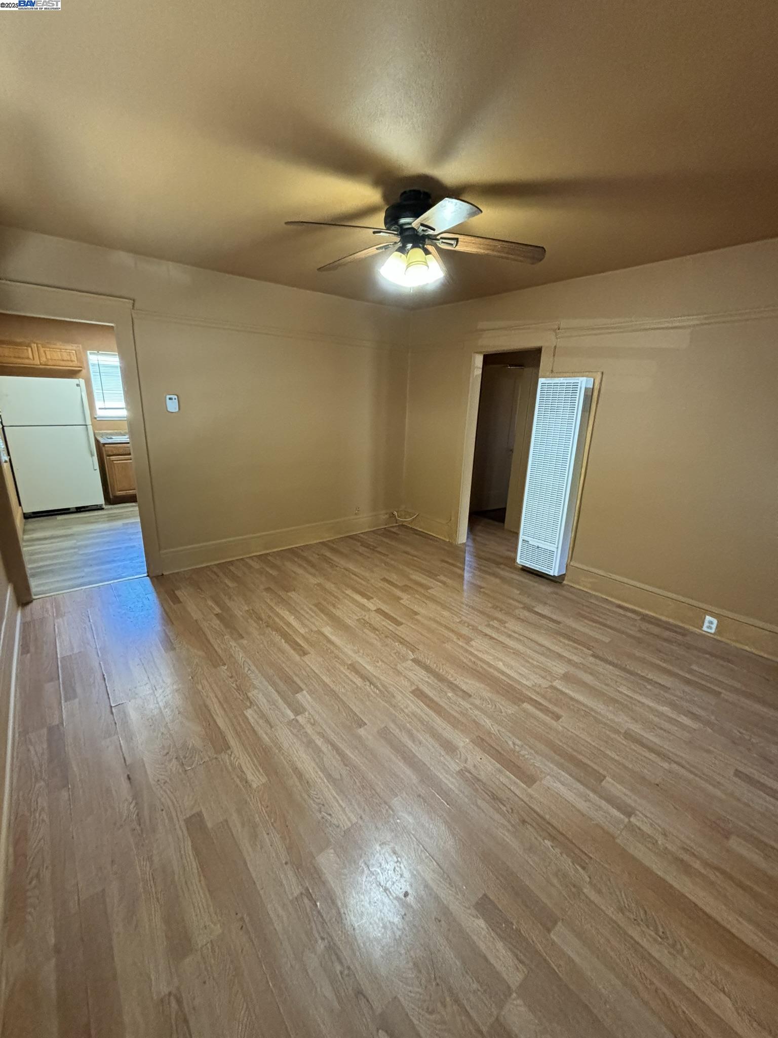 Detail Gallery Image 5 of 19 For 231 E 5th St, Stockton,  CA 95206 - – Beds | – Baths