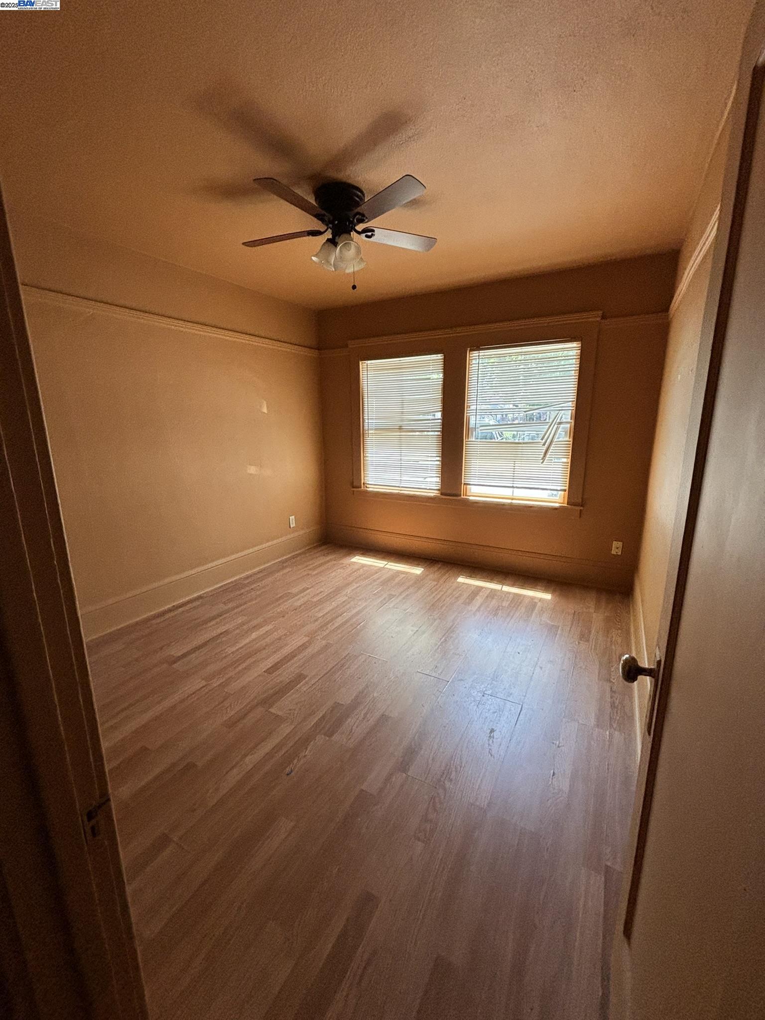 Detail Gallery Image 9 of 19 For 231 E 5th St, Stockton,  CA 95206 - – Beds | – Baths