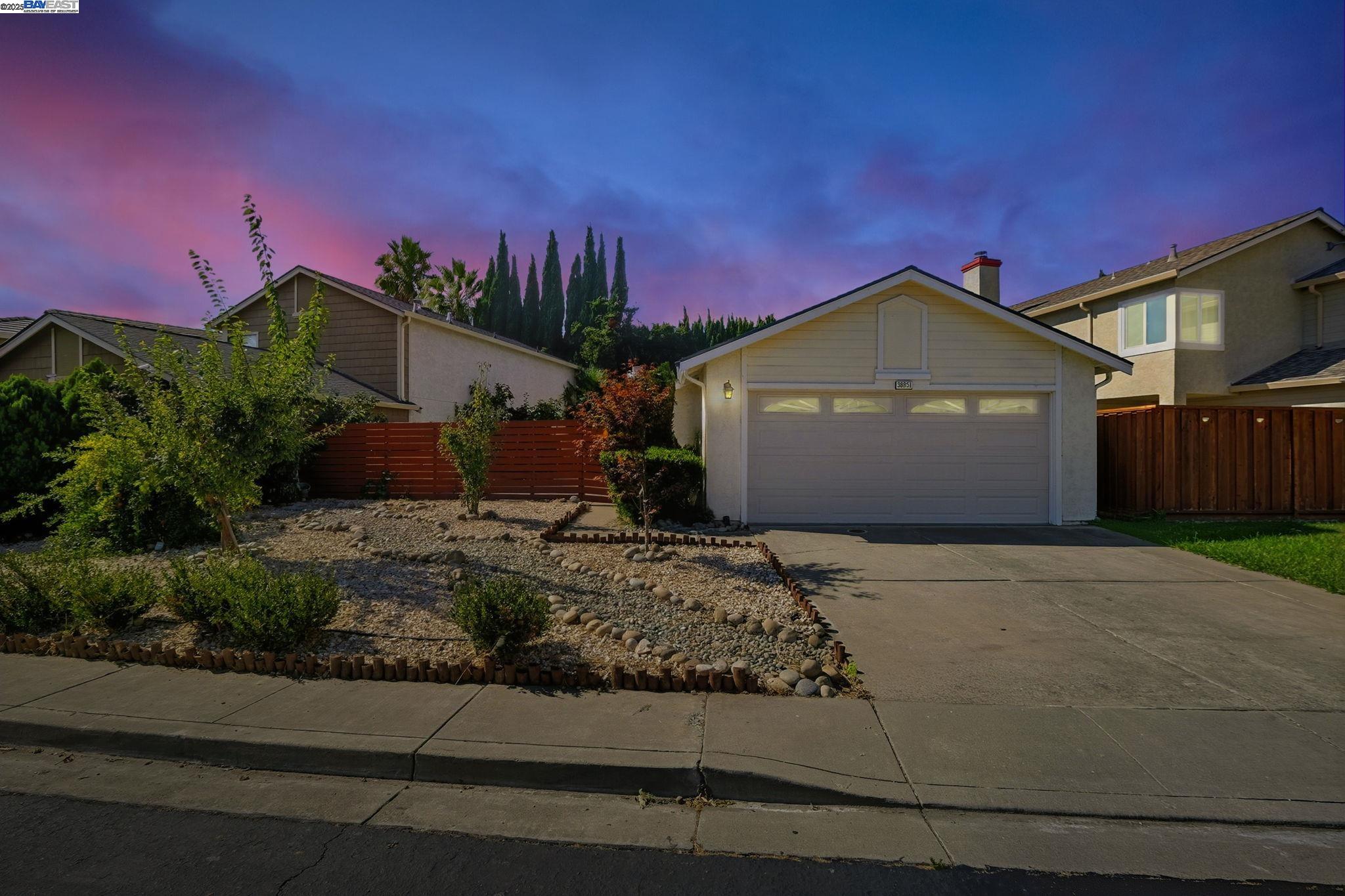 Front Image Thumbnail for BE41115444