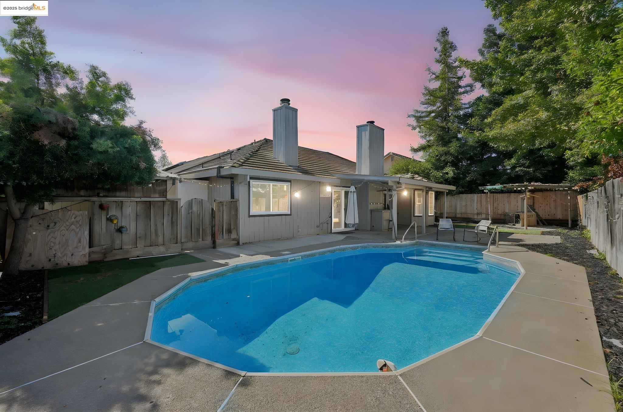 Detail Gallery Image 35 of 47 For 217 Sandpiper Dr, Galt,  CA 95632 - 3 Beds | 2 Baths