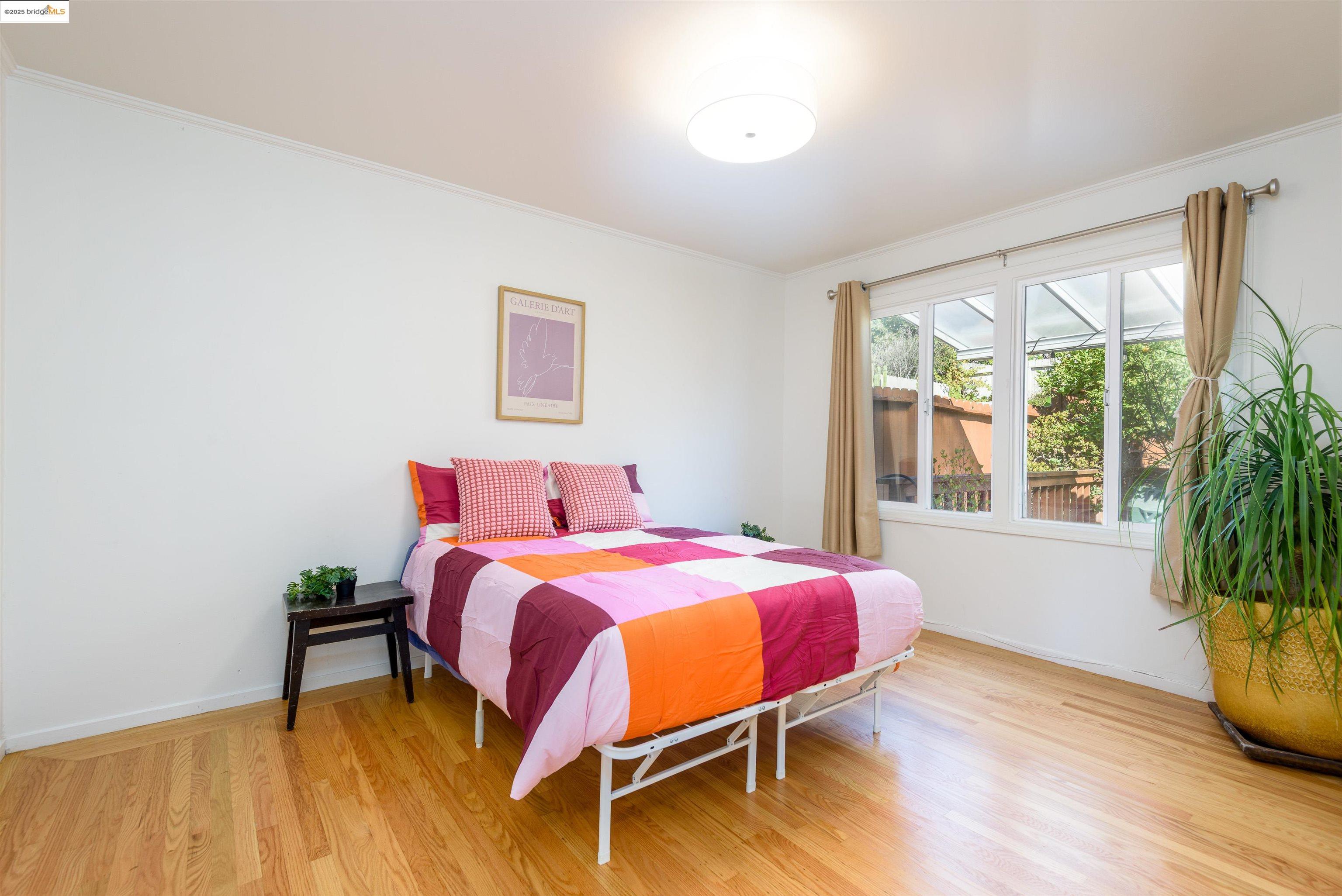 Detail Gallery Image 7 of 22 For 550 Leland Ave, San Francisco,  CA 94134 - 2 Beds | 1 Baths
