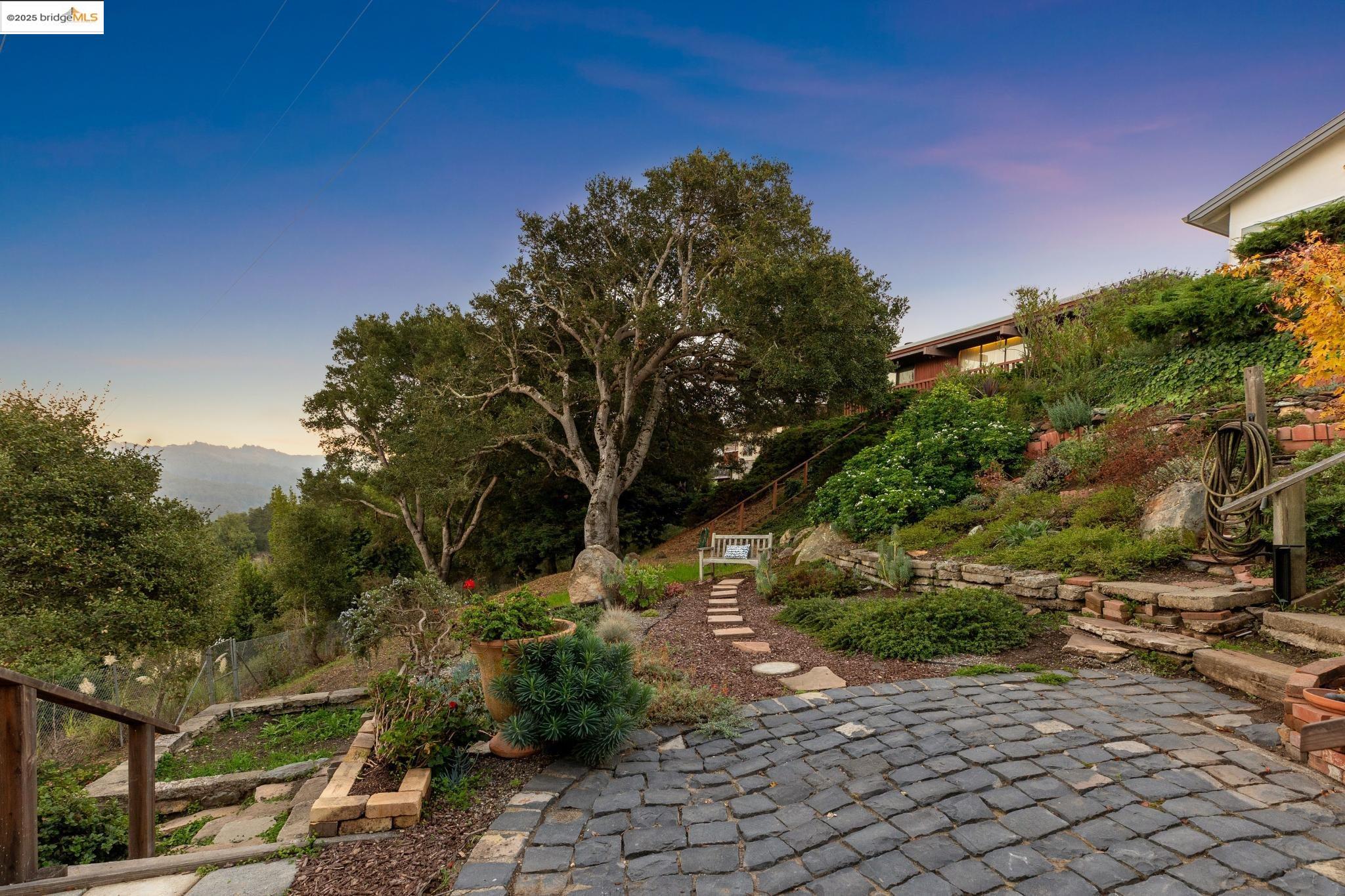 Detail Gallery Image 48 of 56 For 820 Kensington Rd, El Cerrito,  CA 94530 - 3 Beds | 2 Baths