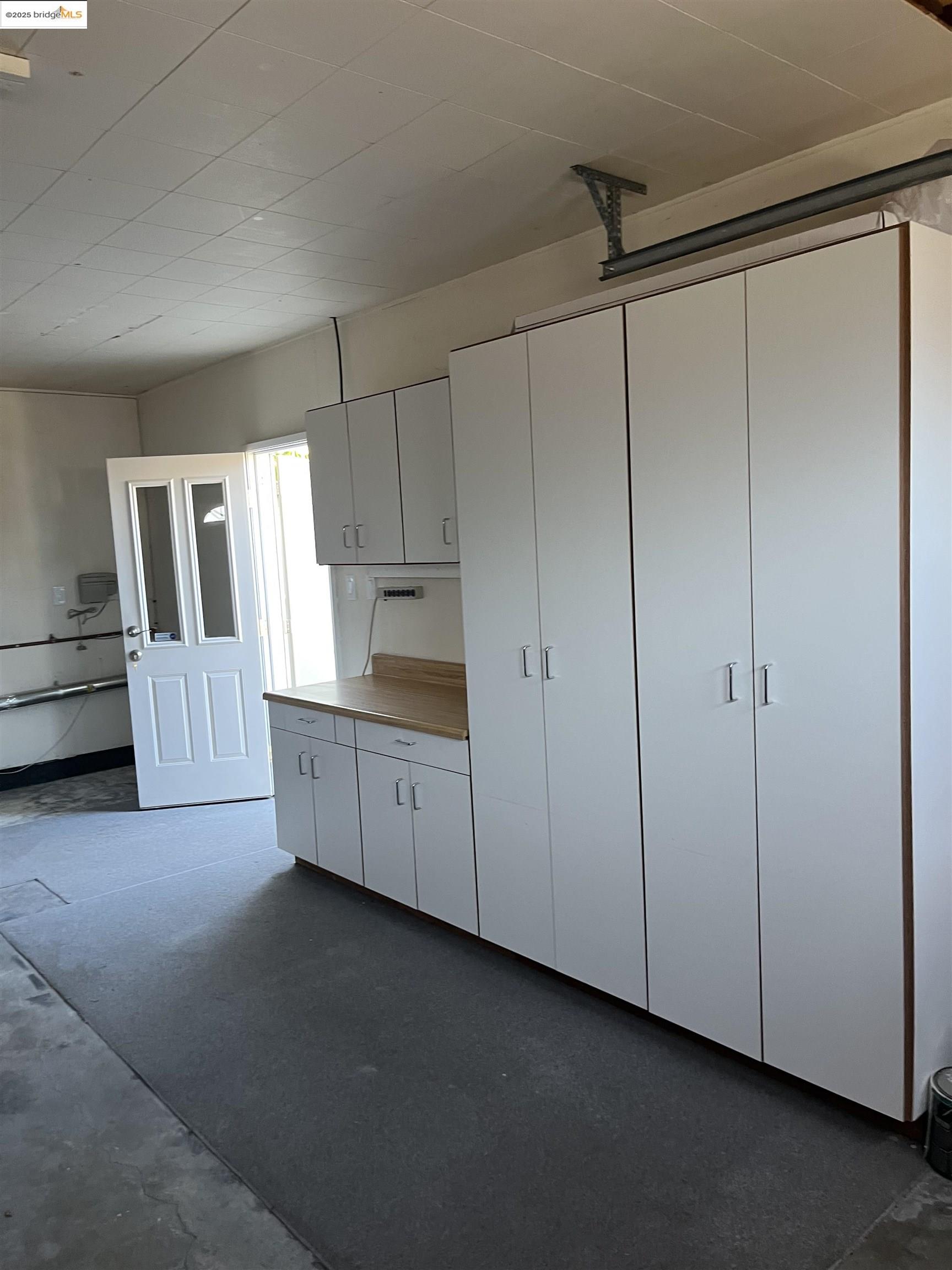 Detail Gallery Image 10 of 29 For 941 Kittery Way, Pinole,  CA 94564 - 4 Beds | 2 Baths