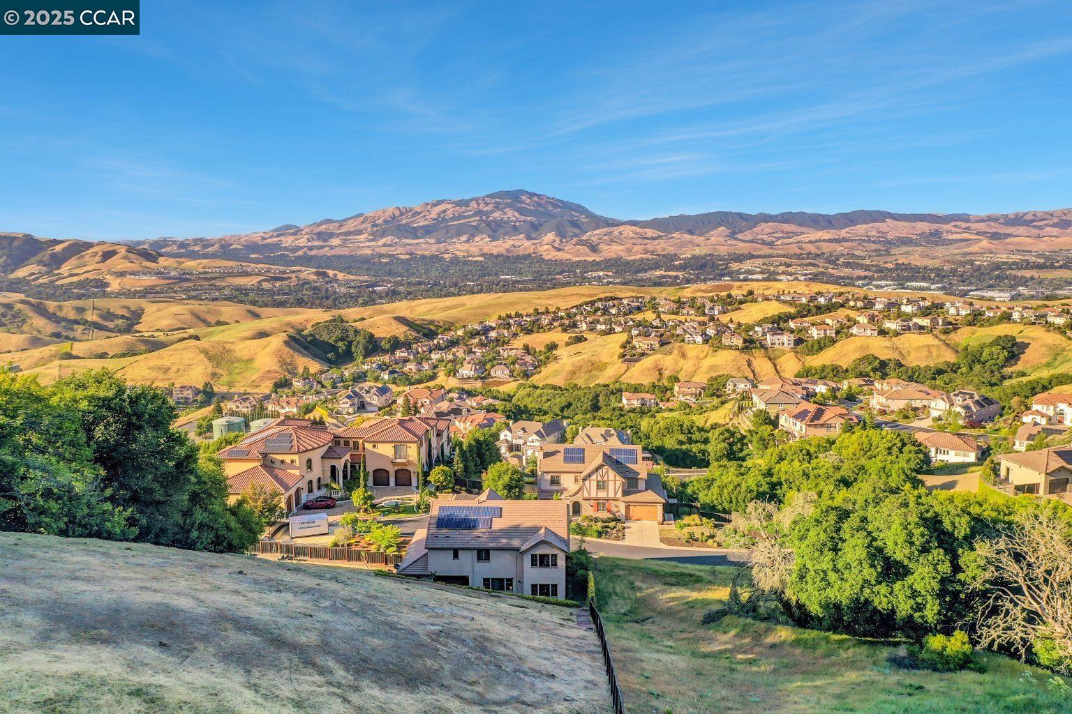 Detail Gallery Image 54 of 60 For 131 Wittenham Ct, San Ramon,  CA 94583 - 5 Beds | 3/1 Baths
