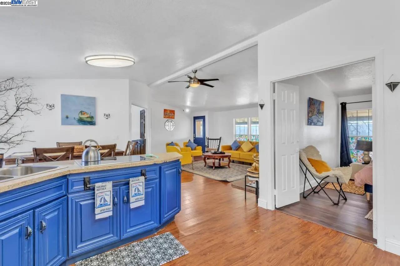 Detail Gallery Image 15 of 46 For 1170 Graceland Pl, Pilot Hill,  CA 95664-9668 - 3 Beds | 2 Baths