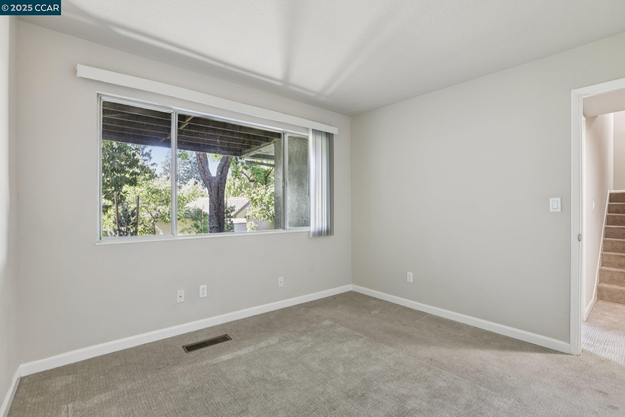 Detail Gallery Image 29 of 59 For 1035 Alta Mesa Dr, Moraga,  CA 94556 - 3 Beds | 2/1 Baths