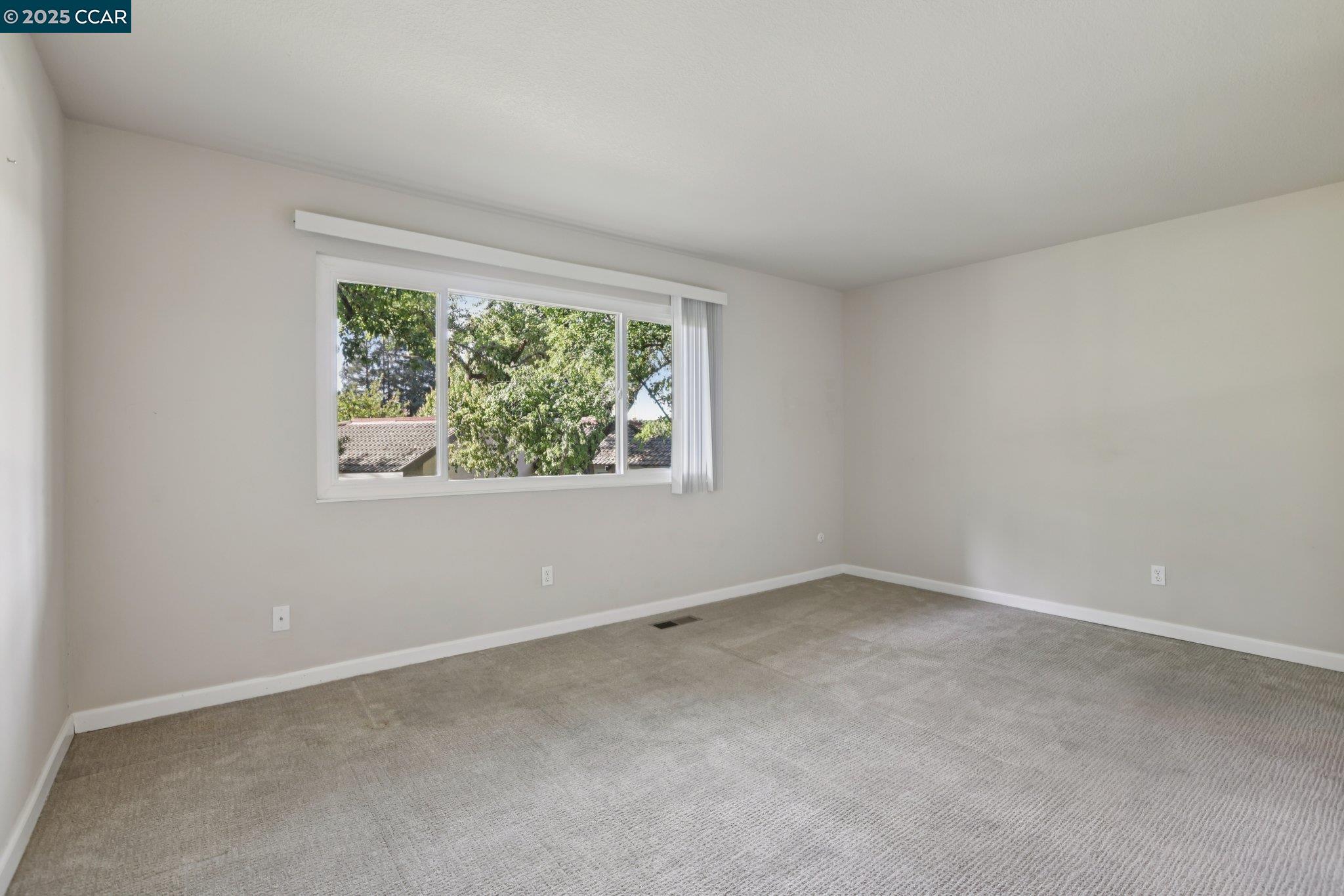 Detail Gallery Image 30 of 59 For 1035 Alta Mesa Dr, Moraga,  CA 94556 - 3 Beds | 2/1 Baths