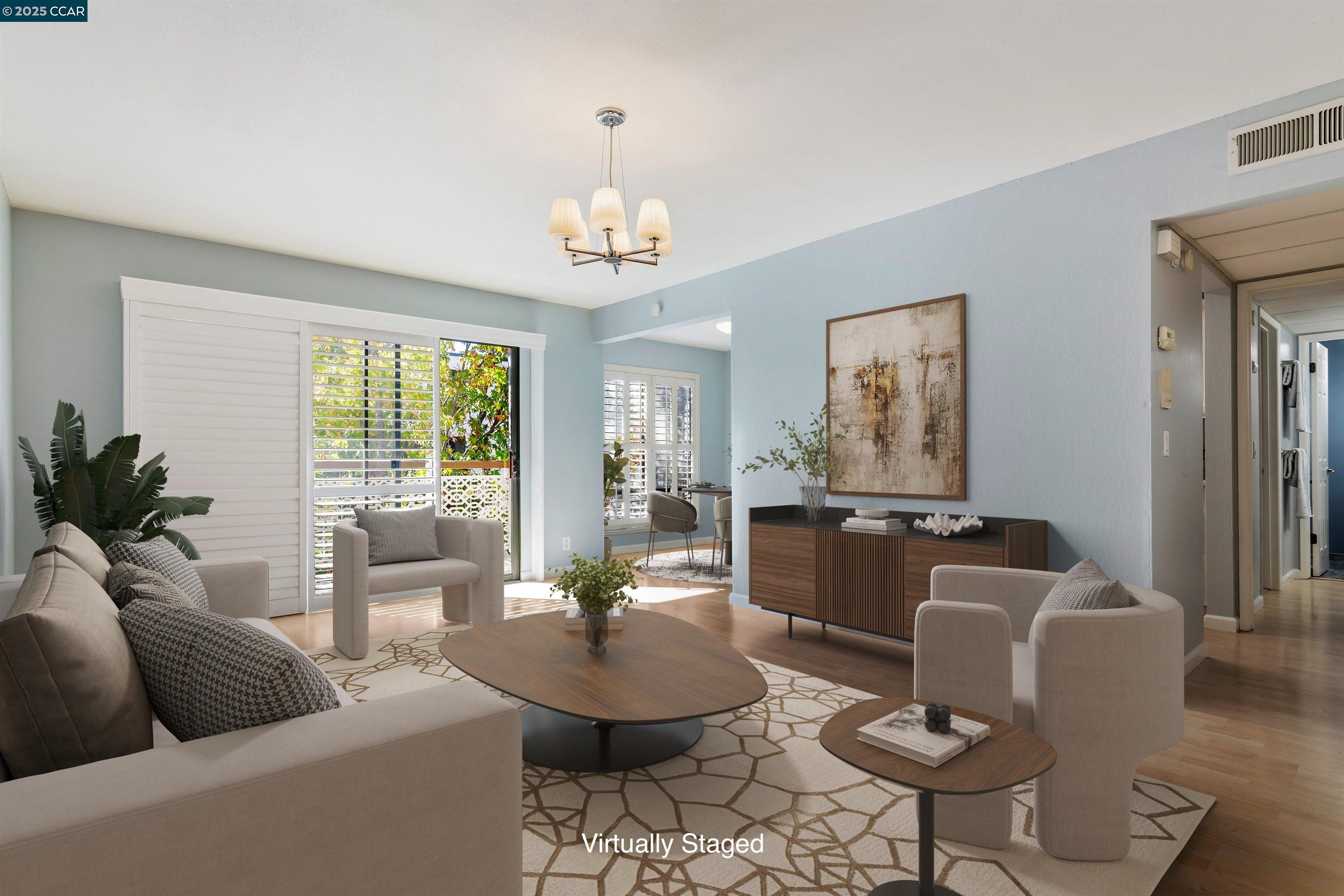 Front Image Thumbnail for CC41115471