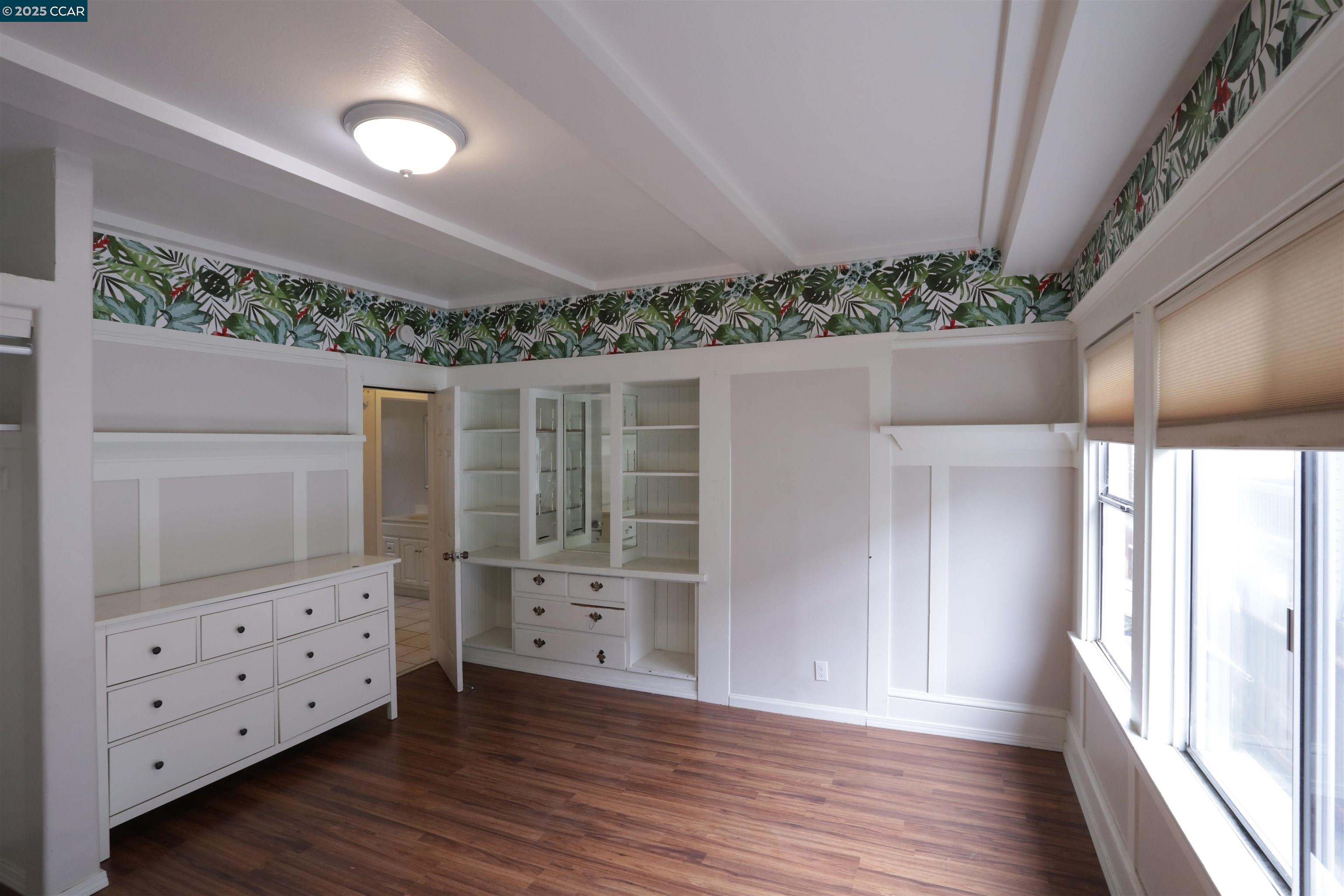 Detail Gallery Image 12 of 38 For 1538 Ashby, Berkeley,  CA 94703 - 3 Beds | 2 Baths