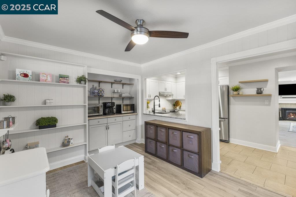 Detail Gallery Image 27 of 60 For 557 Garden Creek Pl, Danville,  CA 94526 - 3 Beds | 2/1 Baths