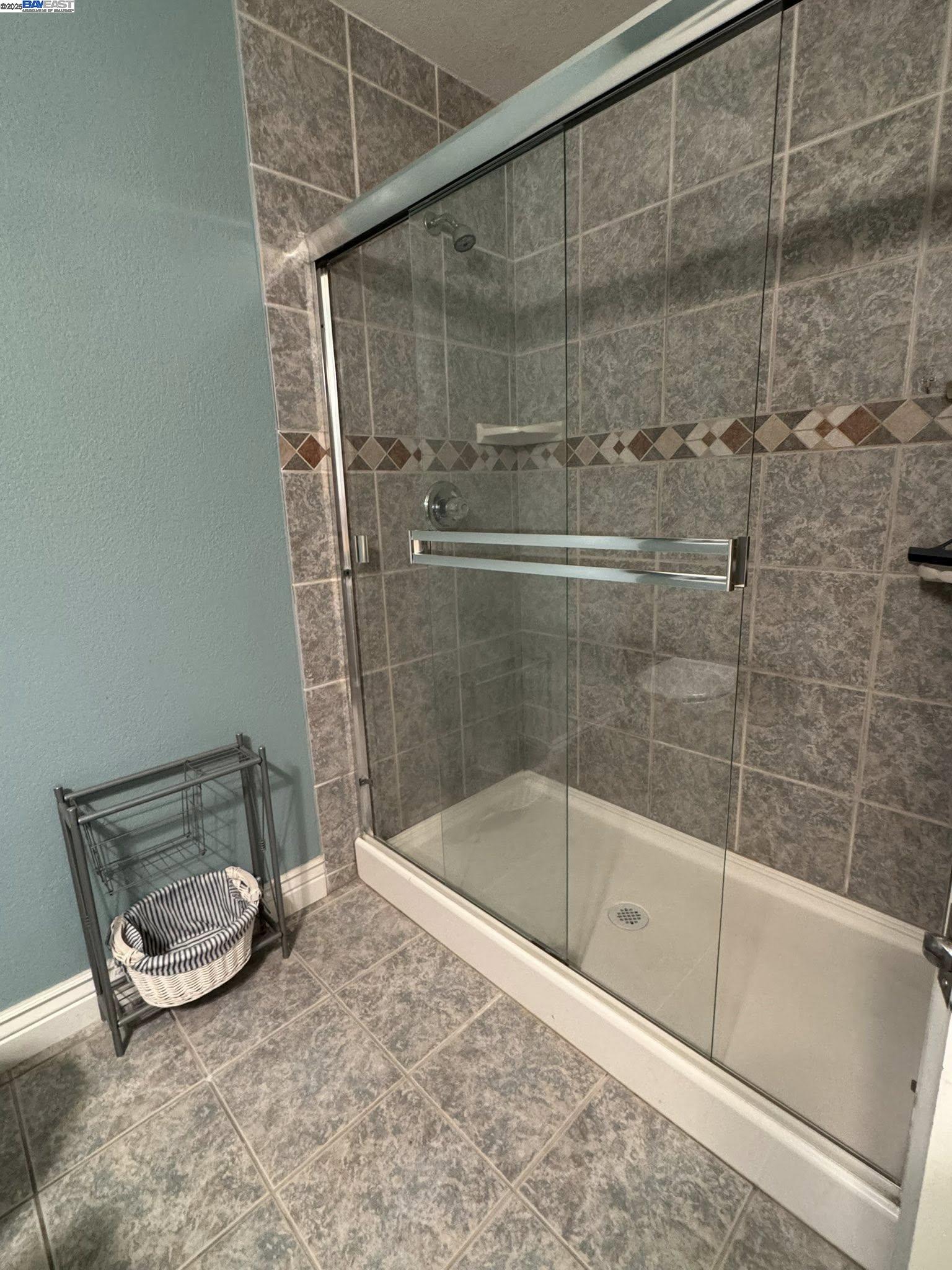 Detail Gallery Image 22 of 53 For 4359 Oakdale Pl, Pittsburg,  CA 94565 - 4 Beds | 2/1 Baths