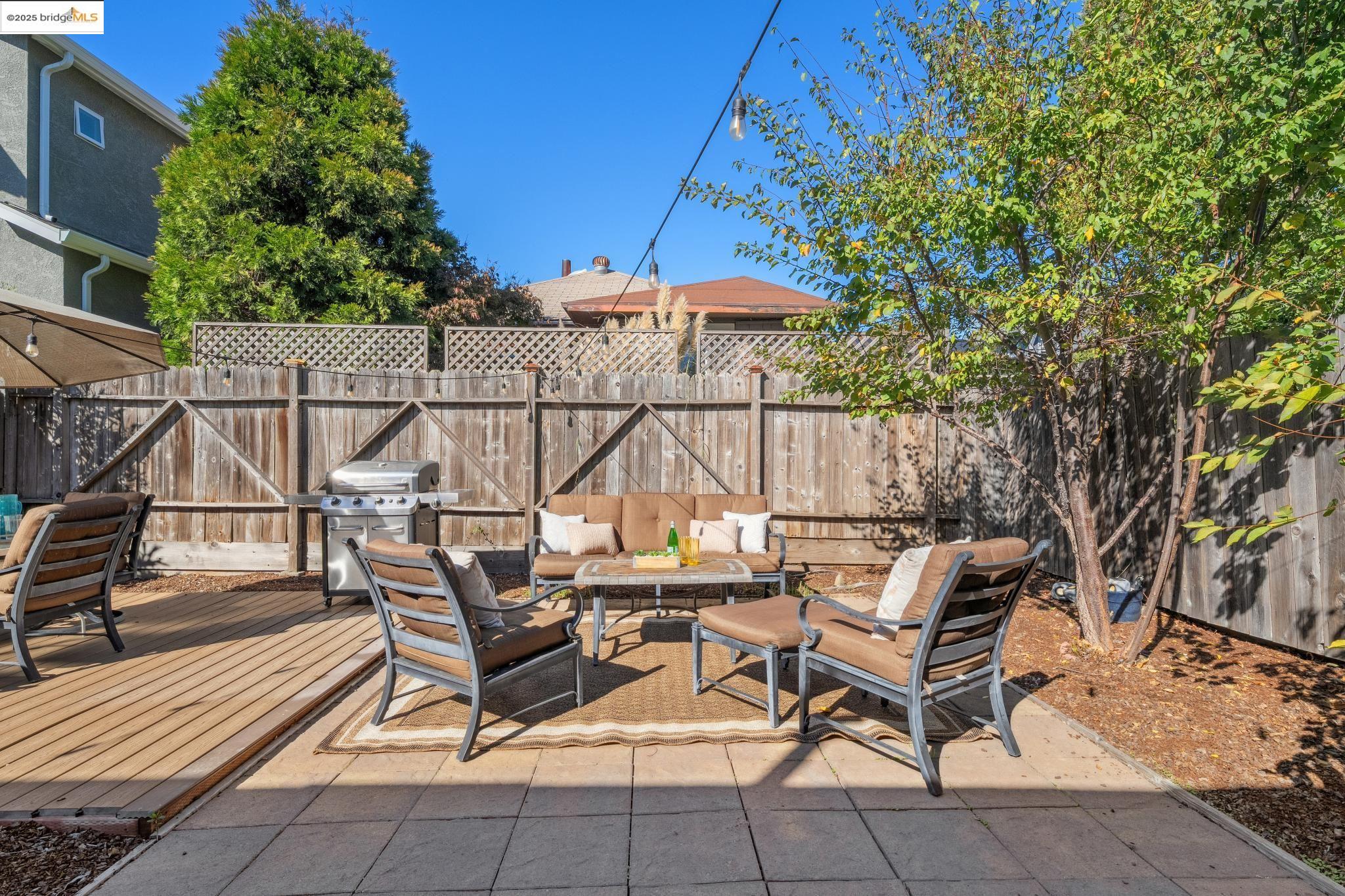 Detail Gallery Image 38 of 42 For 4949 Coronado Ave, Oakland,  CA 94618 - – Beds | – Baths