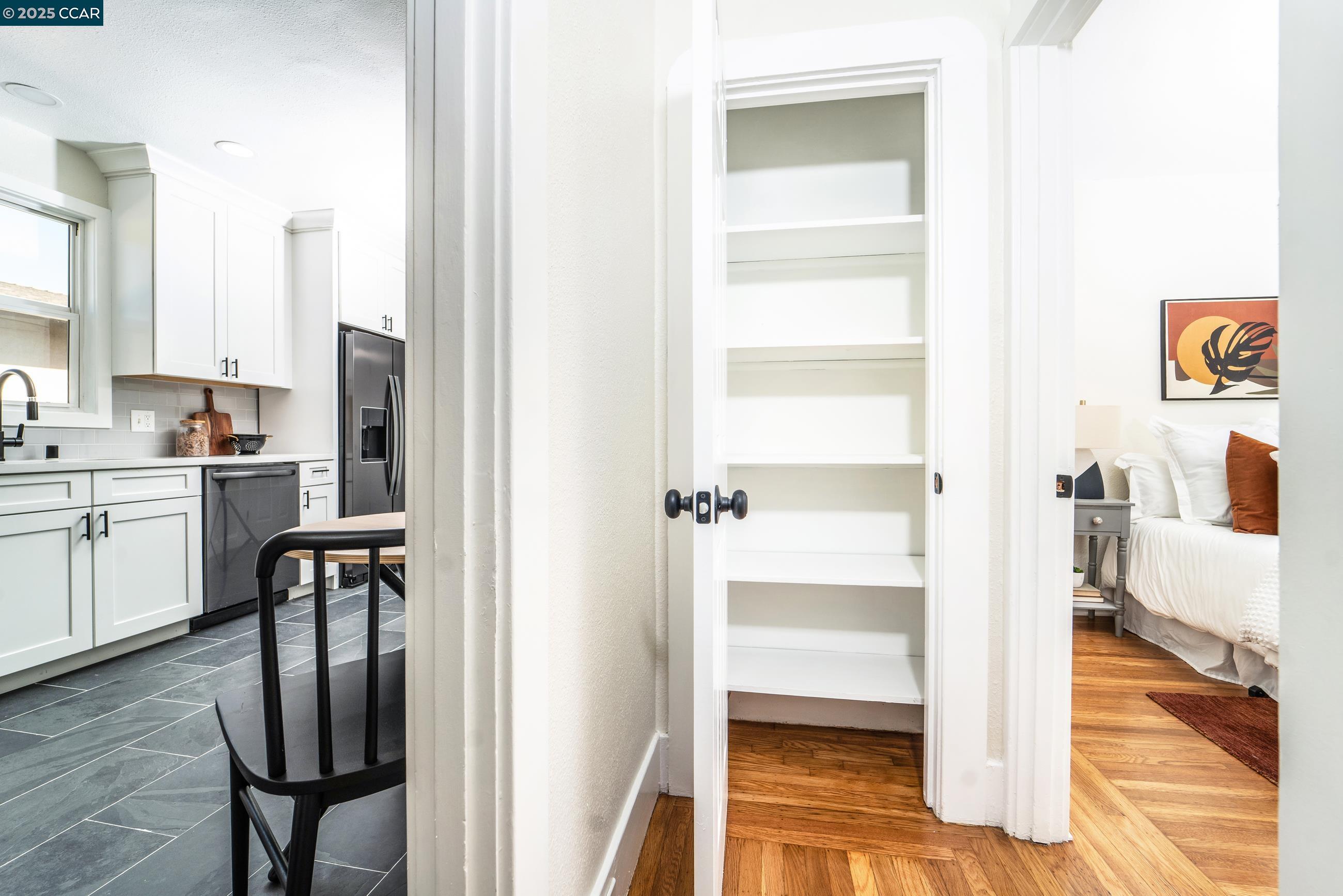 Detail Gallery Image 18 of 41 For 556 41st St, Richmond,  CA 94805 - 3 Beds | 1 Baths