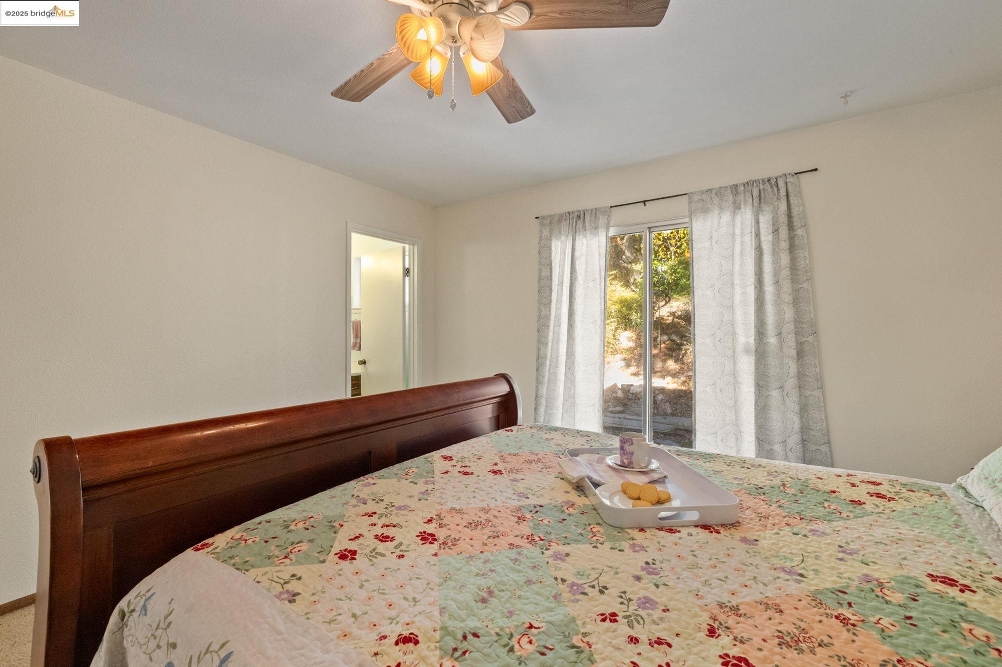 Detail Gallery Image 13 of 26 For 15524 Paseo De Los Robles Road, Sonora,  CA 95370 - 3 Beds | 2 Baths