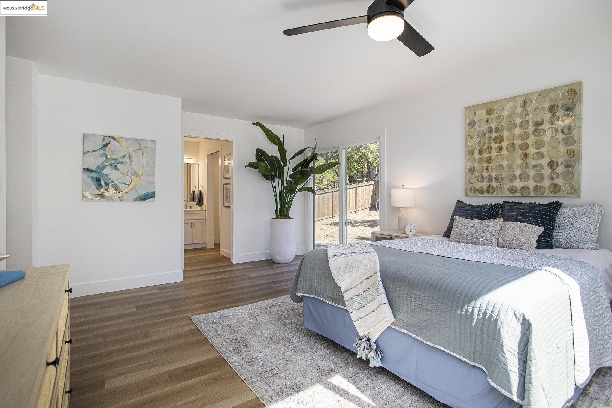 Detail Gallery Image 20 of 35 For 980 Oak St, Clayton,  CA 94517 - 5 Beds | 3 Baths